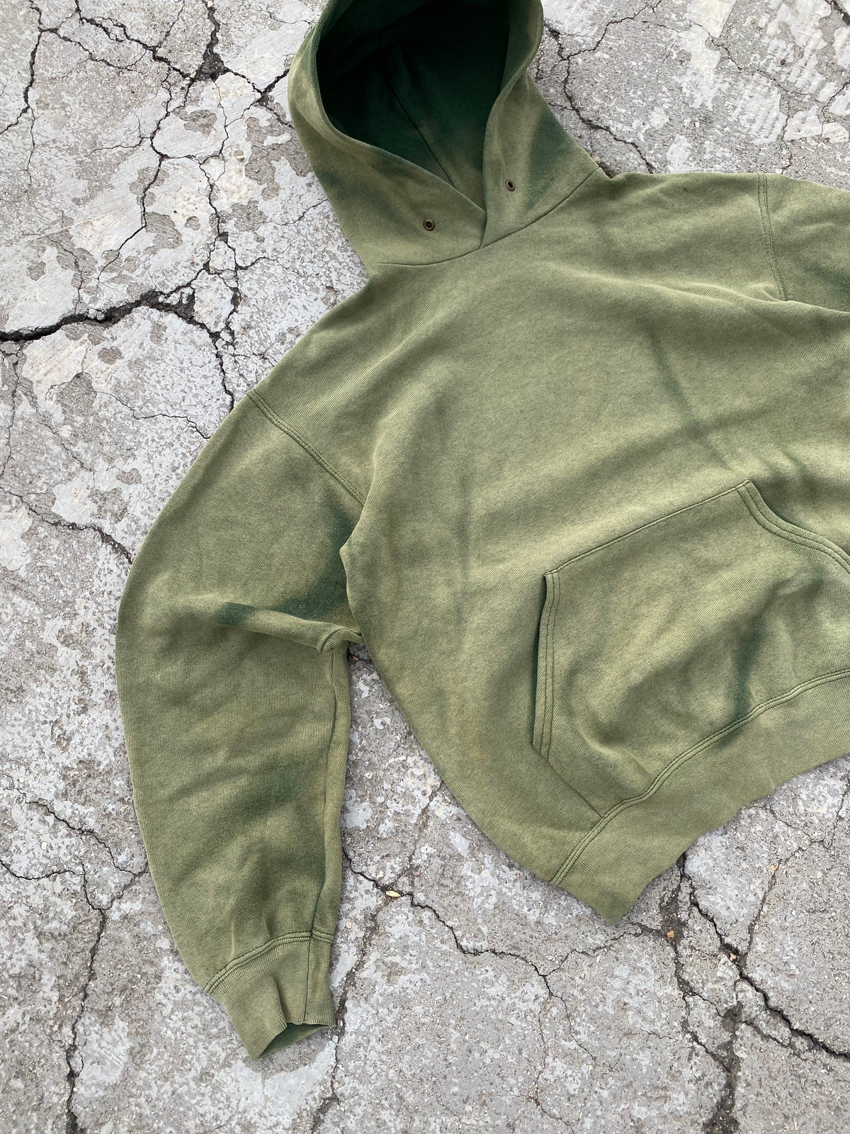 2000’S SUN FADED GREEN BLANK HOODIE (S)