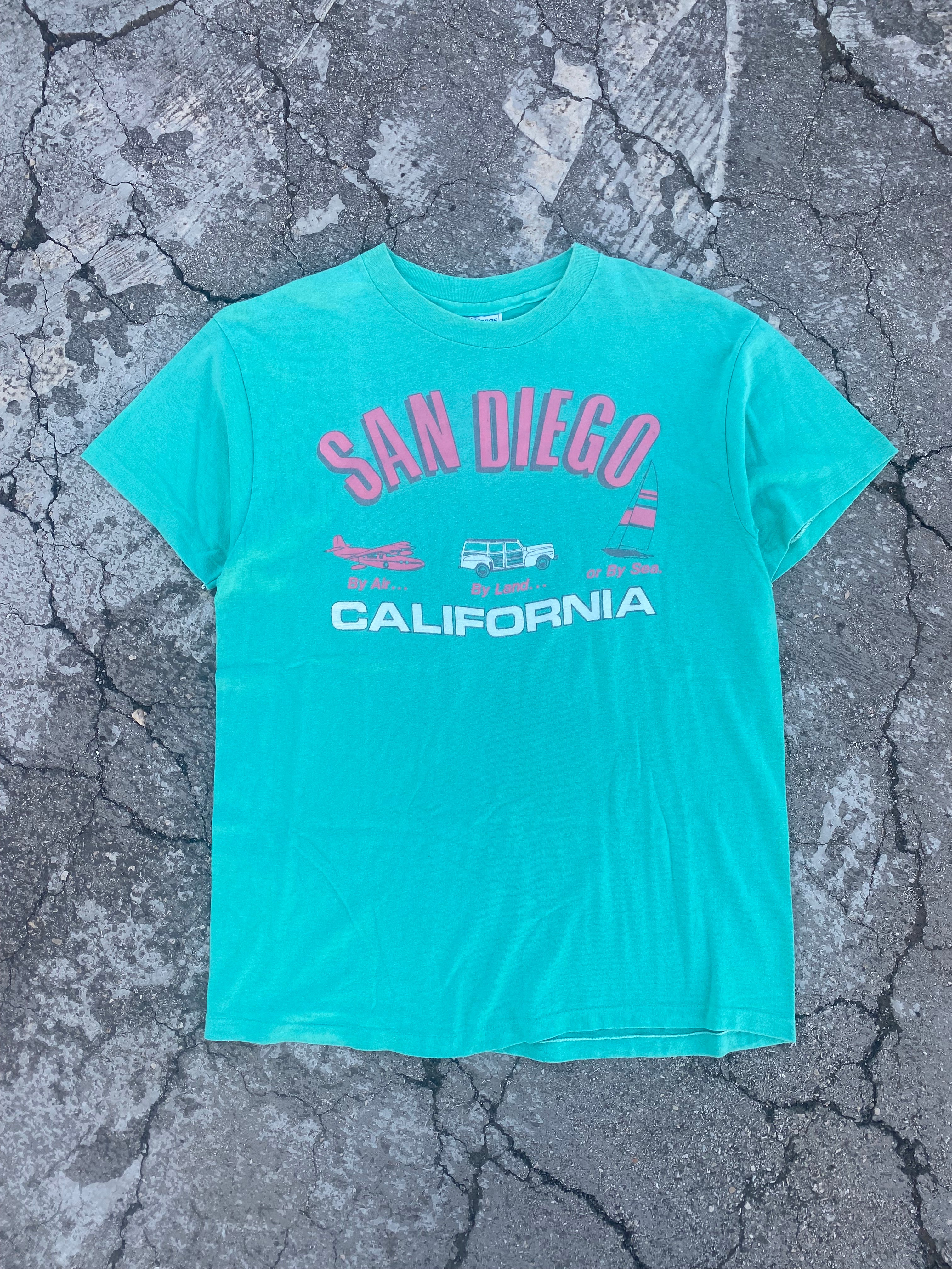 1990’S HANES CALIFORNIA SINGLE STITCH TEE (S-M)