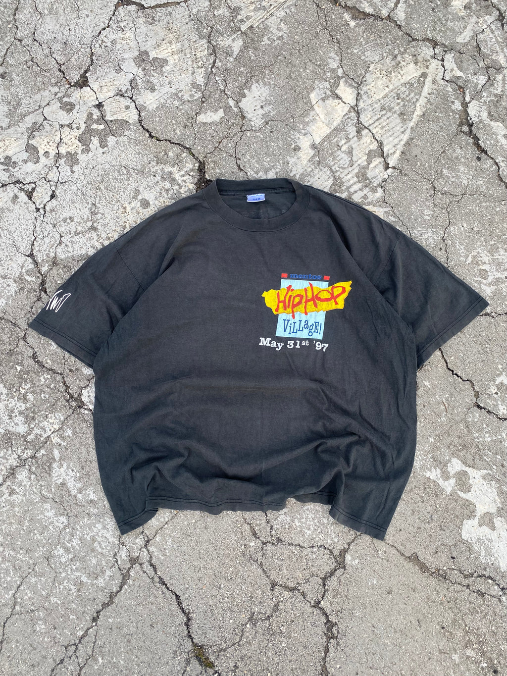 1990’S RUSSELL ATHLETIC MANIFESTO SUN FADED TEE (XL)