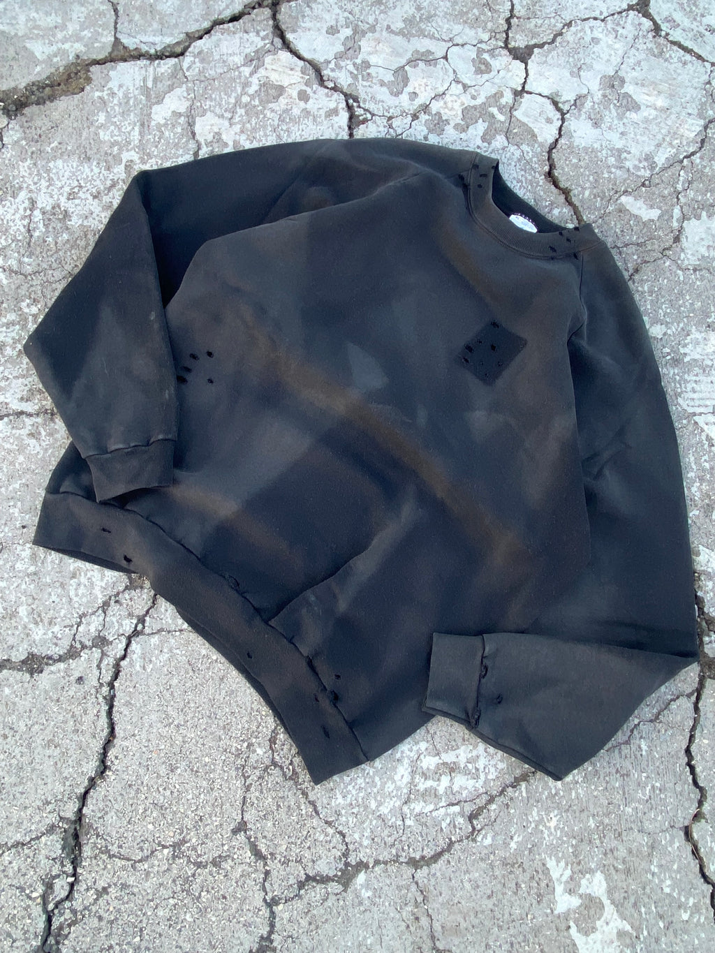 2000’S SUN FADE BLANK CREWNECK (XL)