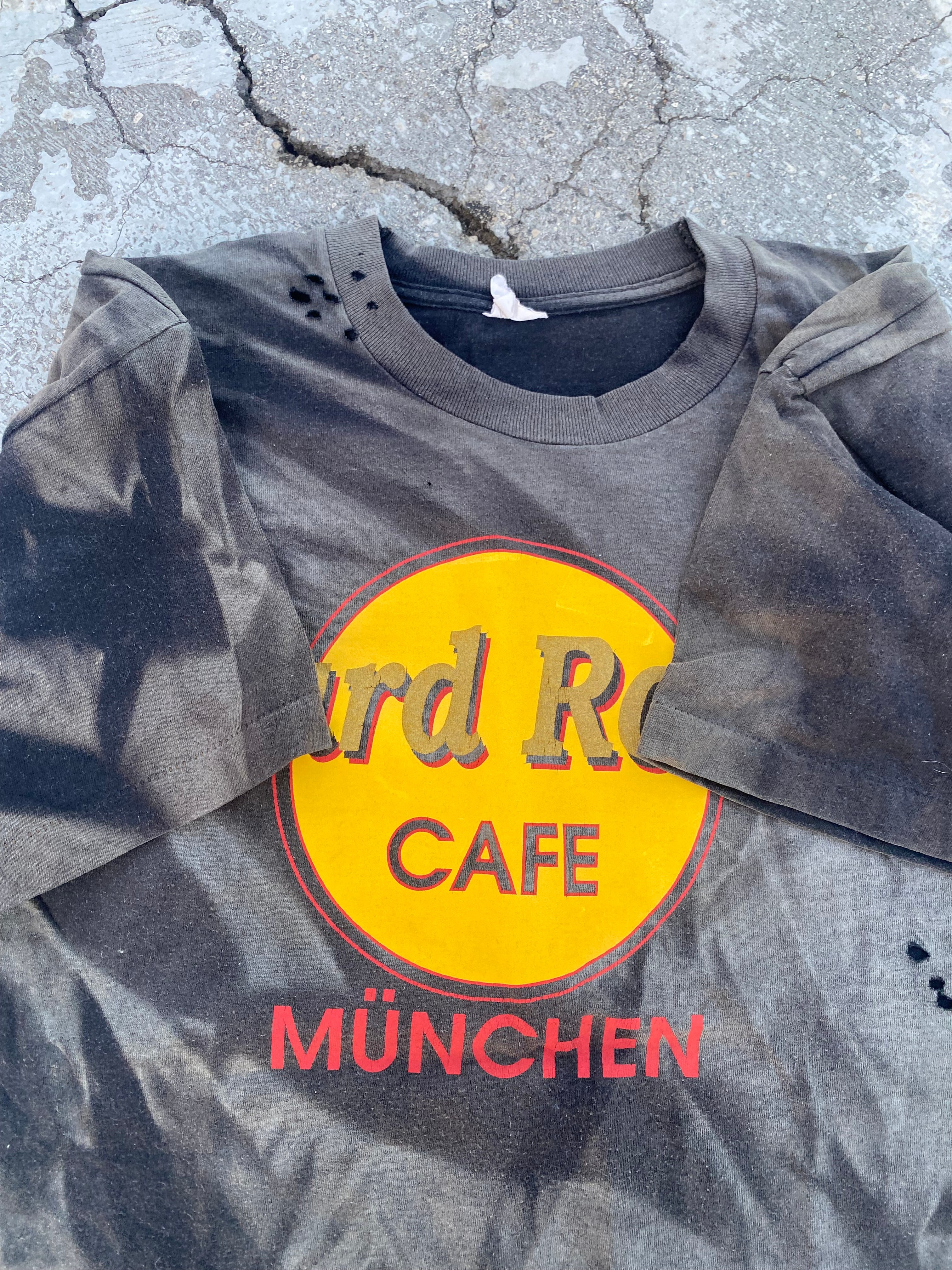 1990’S TRASHED HARD ROCK SINGLE STITCH TEE (XL)