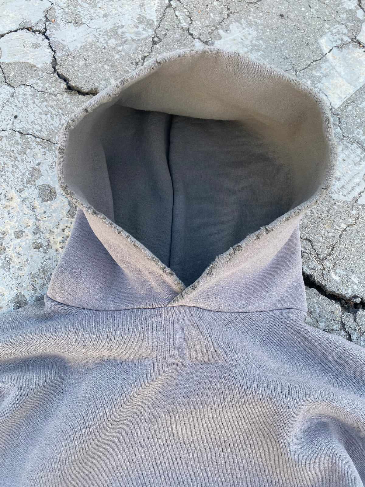 2000’S SUN FADED BLANK FOGGY HOODIE (M)