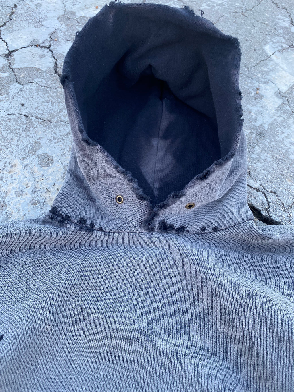 2000’ SUN FADE BLACK BLANK HOODIE