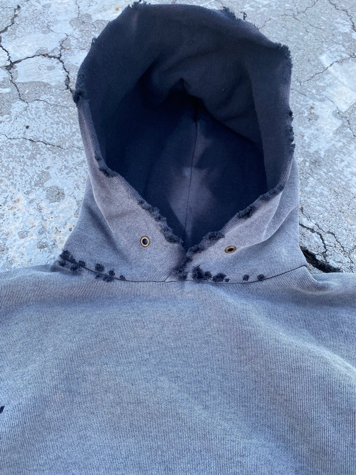 2000’ SUN FADE BLACK BLANK HOODIE