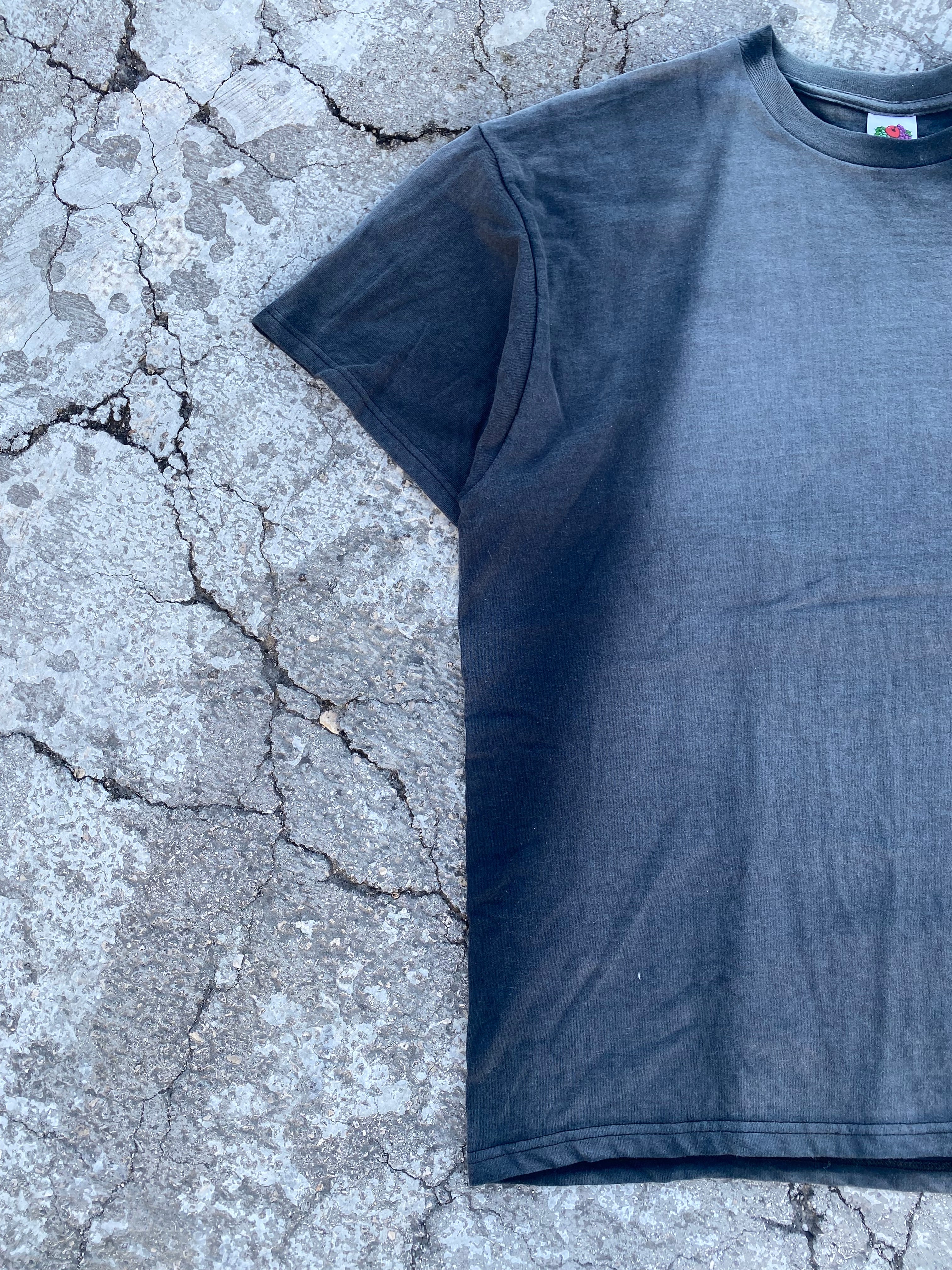2000’S SUN FADE “FIERY CROSS” TEE (XL)