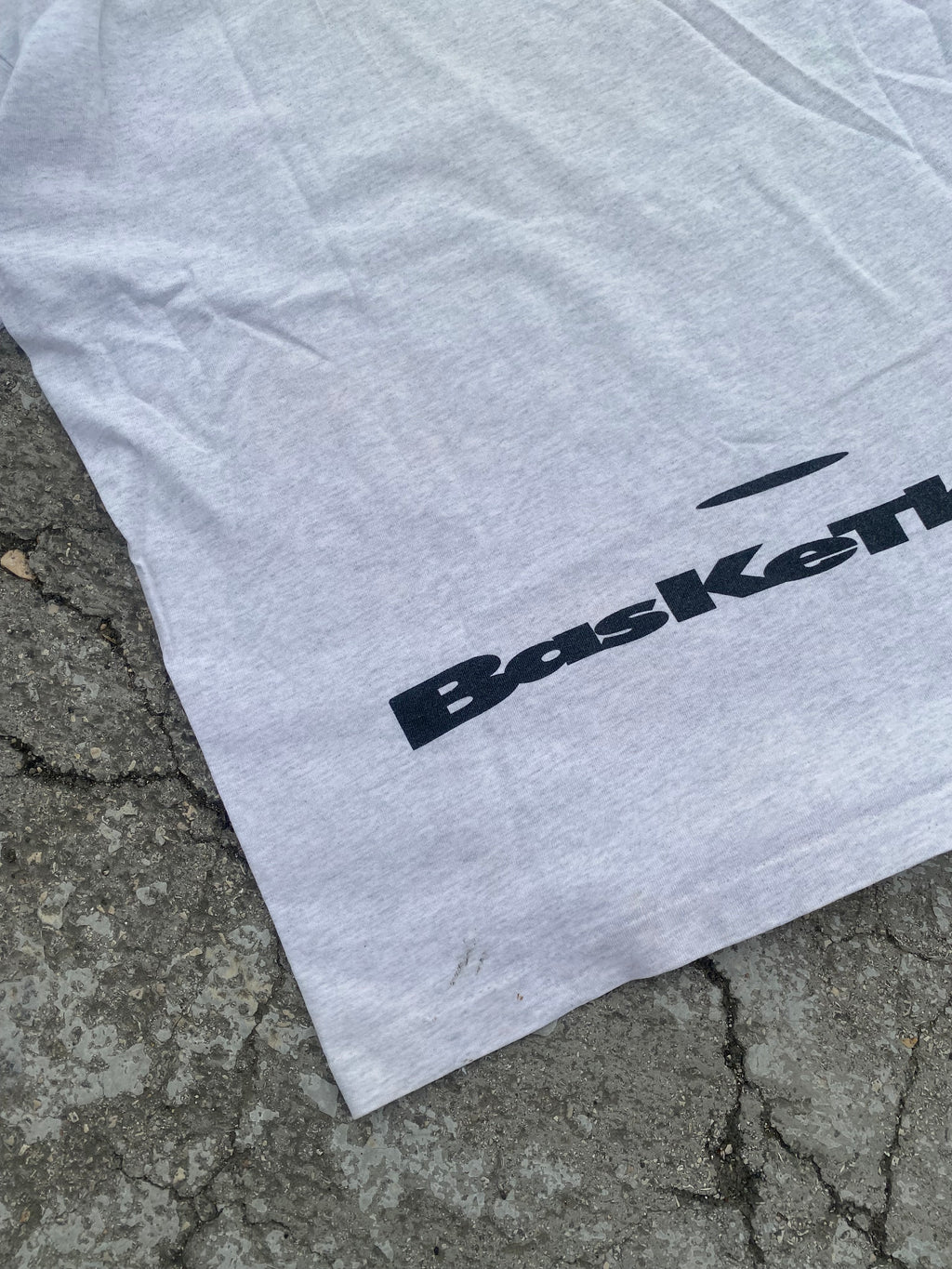 1990’S SINGLE STITCH NIKE BASKETBALL TEE (XL)
