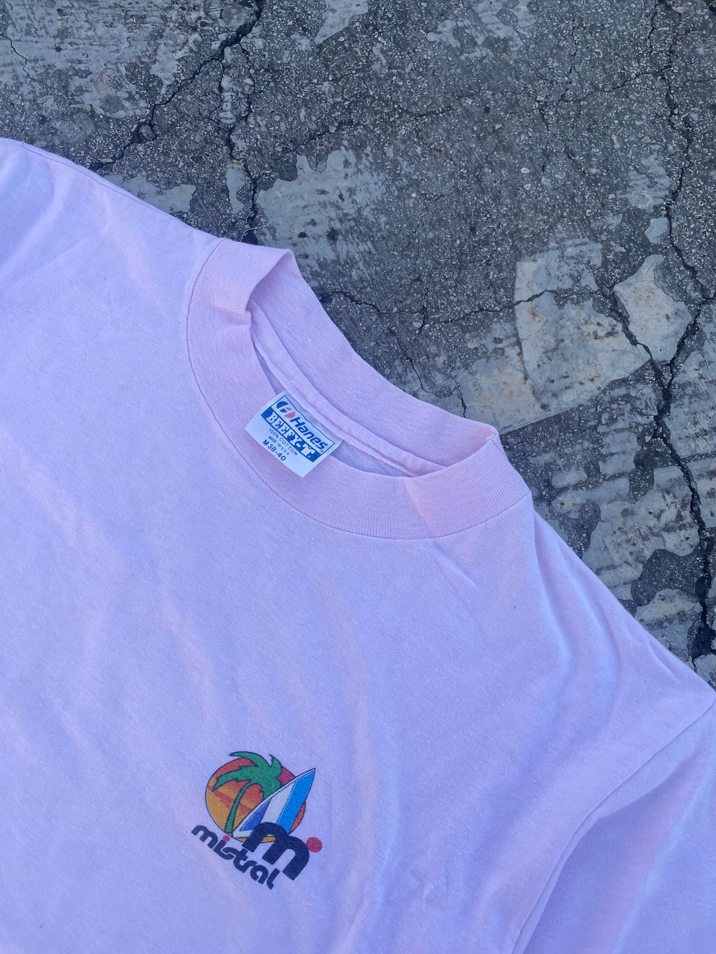 1990’S HANES MISTRAL SINGLE STITCH TEE (XS-S)