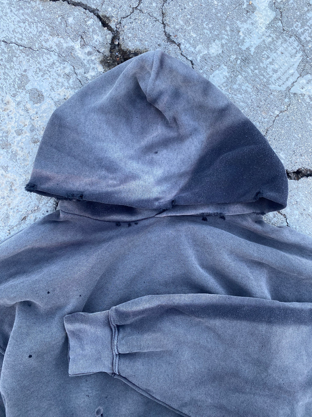 2000’S SUN FADE BLACK HOODIE (XL)