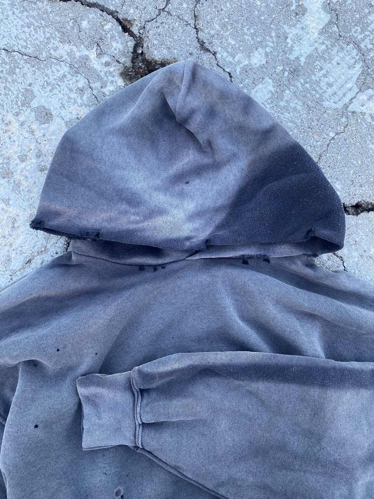 2000’S SUN FADE BLACK HOODIE (XL)