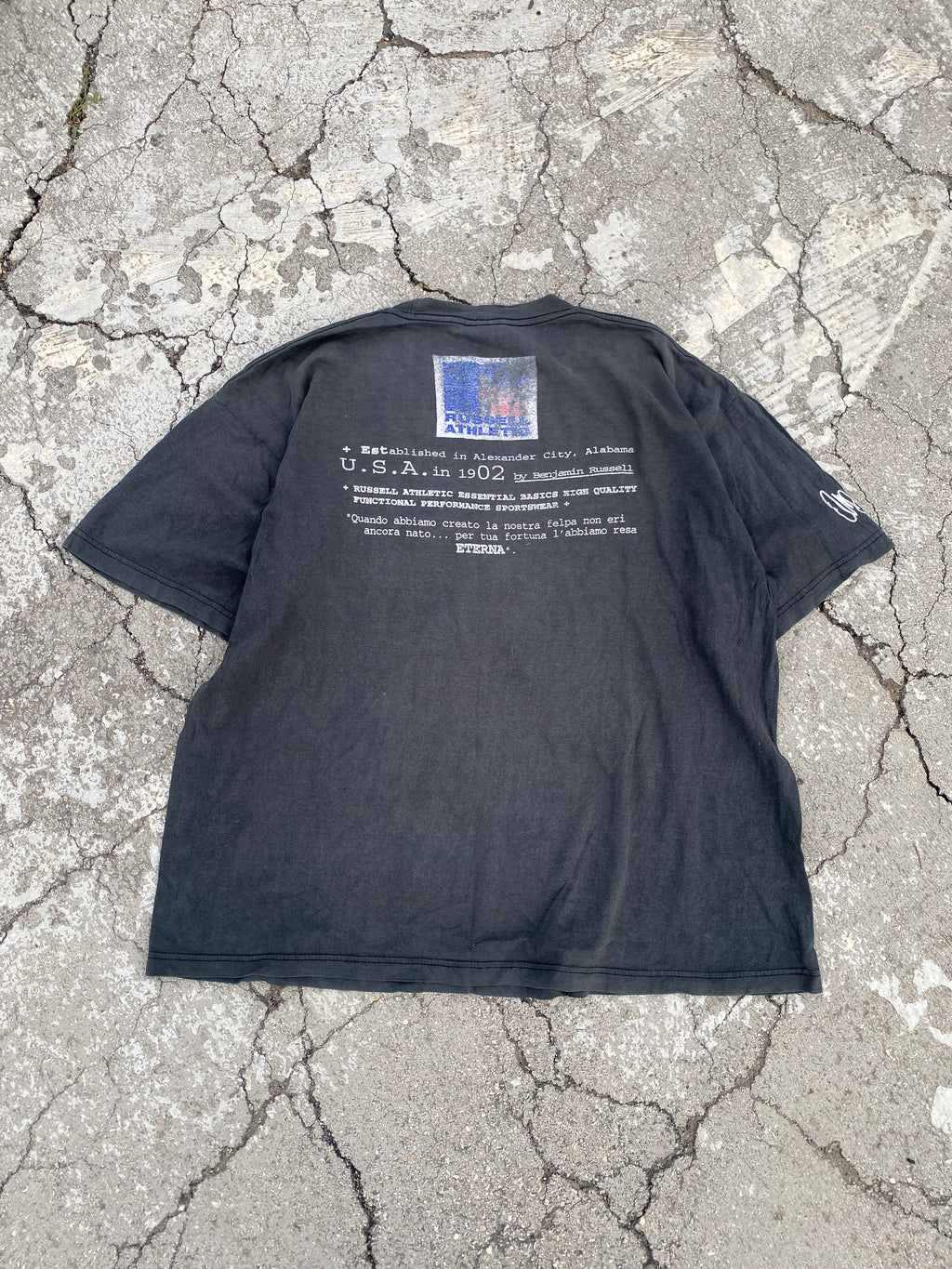 1990’S RUSSELL ATHLETIC MANIFESTO SUN FADED TEE (XL)
