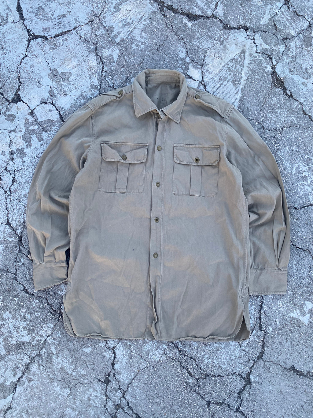 1950’S TWILL COTTON ARMY SHIRT KHAKI (S/M)