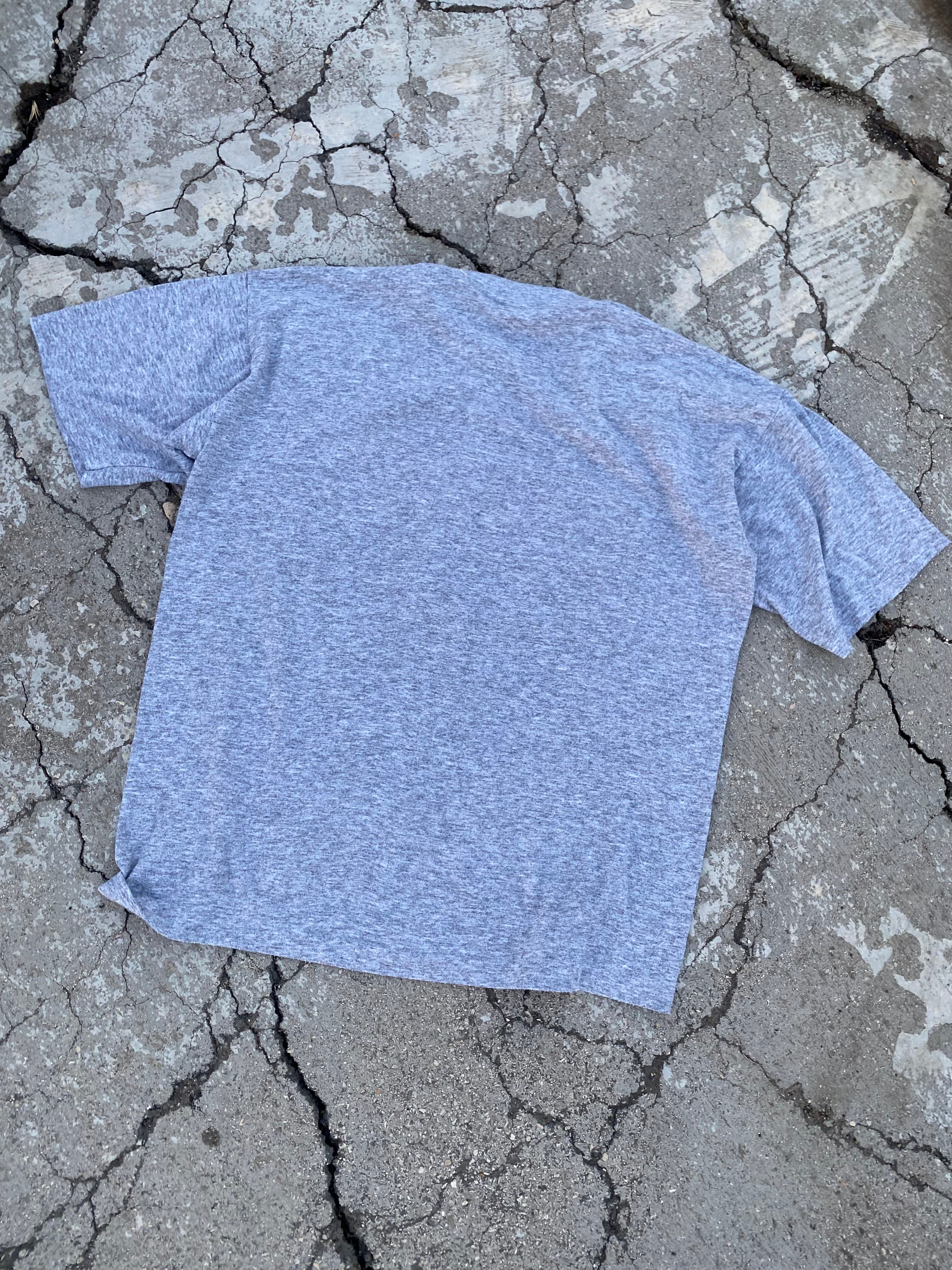 1980’S SINGLE STITCH “SANTO DOMINGO” DESTINATION SOUVENIR 🏖️ TEE (L-XL)