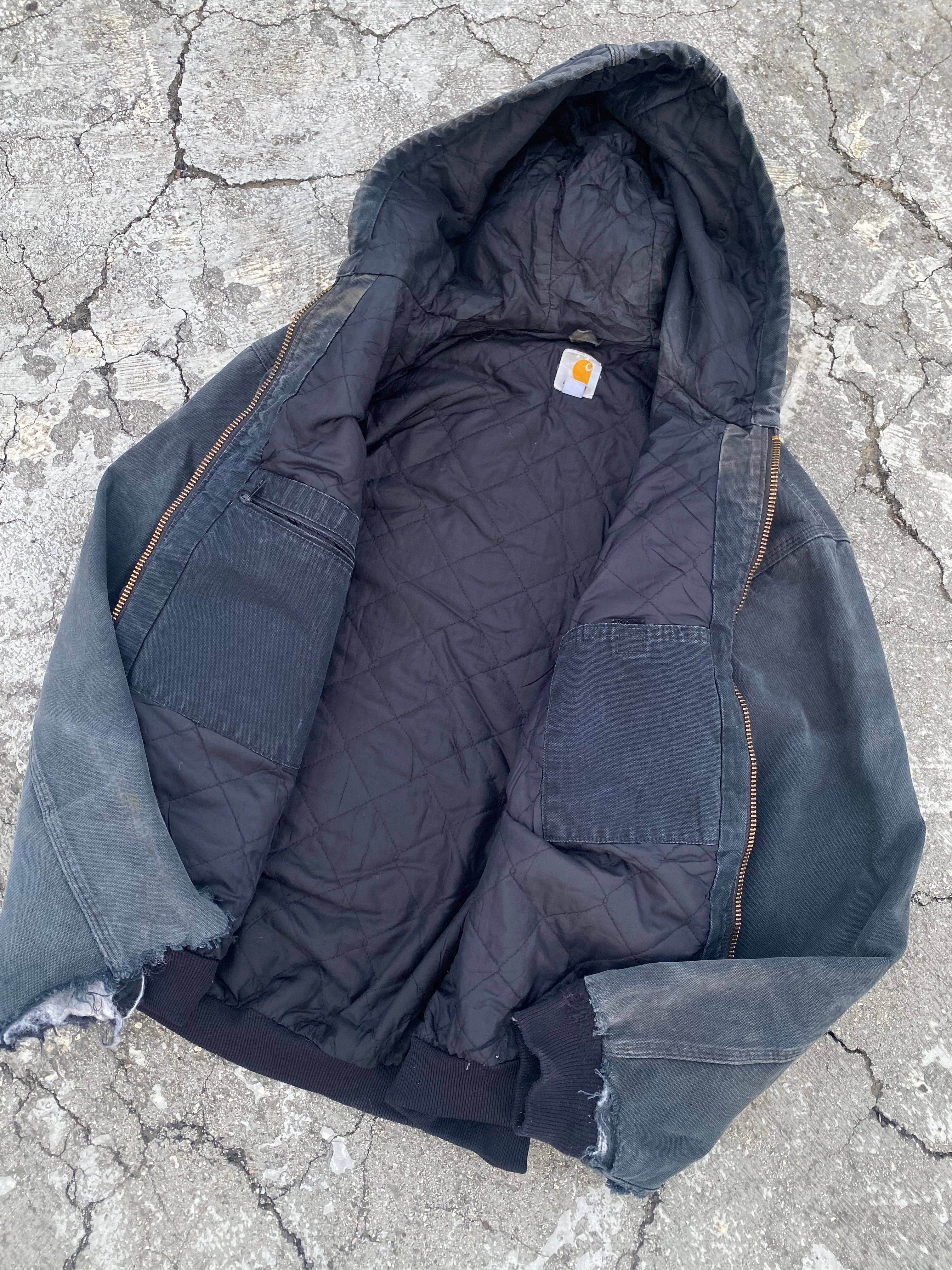 2000’S CARHARTT DESTROYED FADED ACTIVE JACKET (XXL)