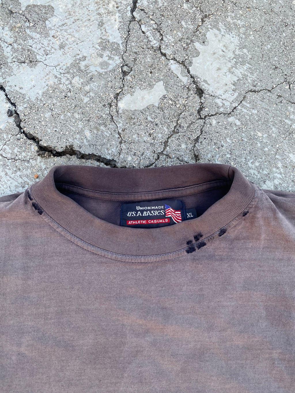 2000’S SUN FADE-DISTRESSED BLANK TEE (XL)