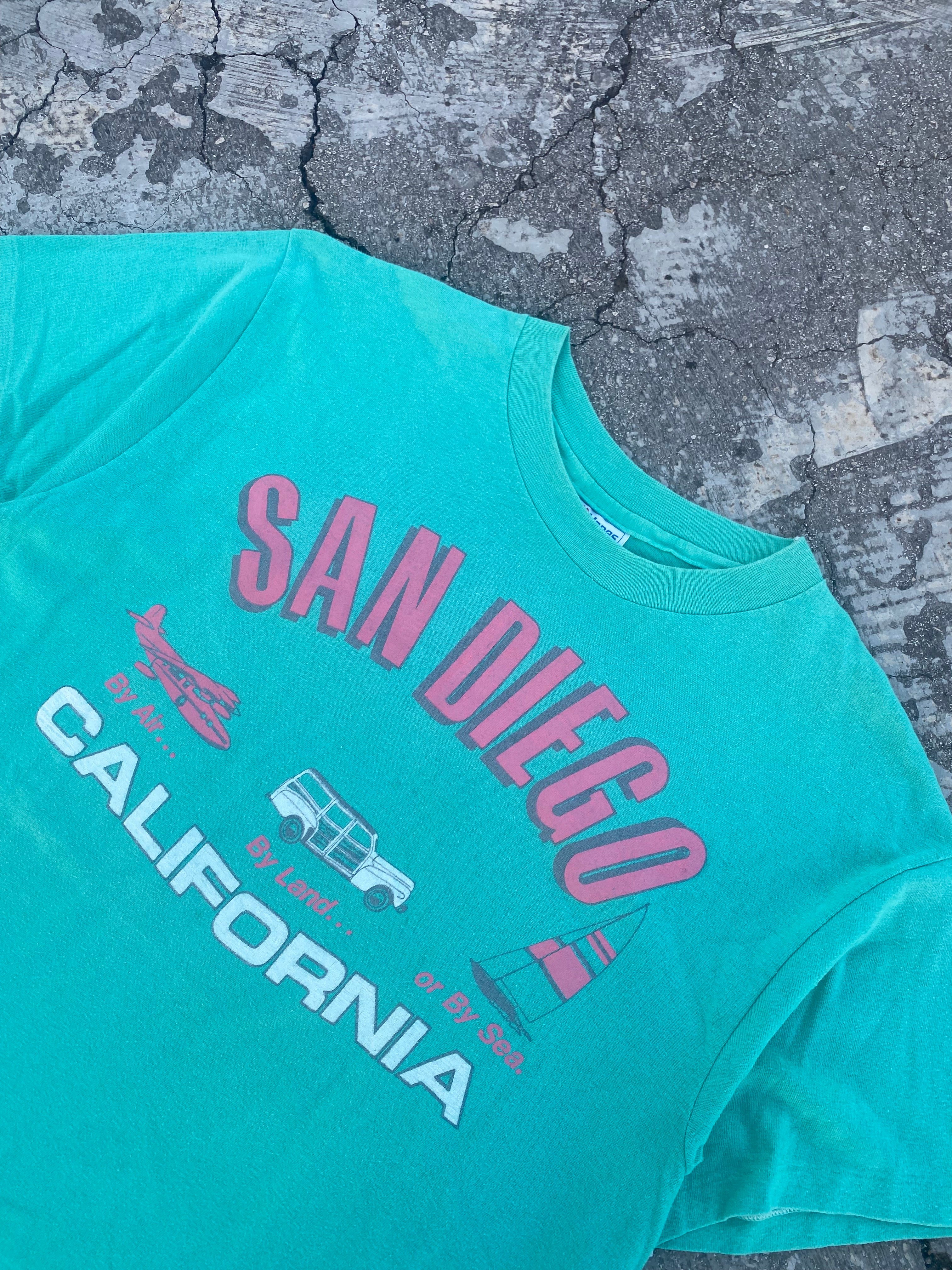 1990’S HANES CALIFORNIA SINGLE STITCH TEE (S-M)