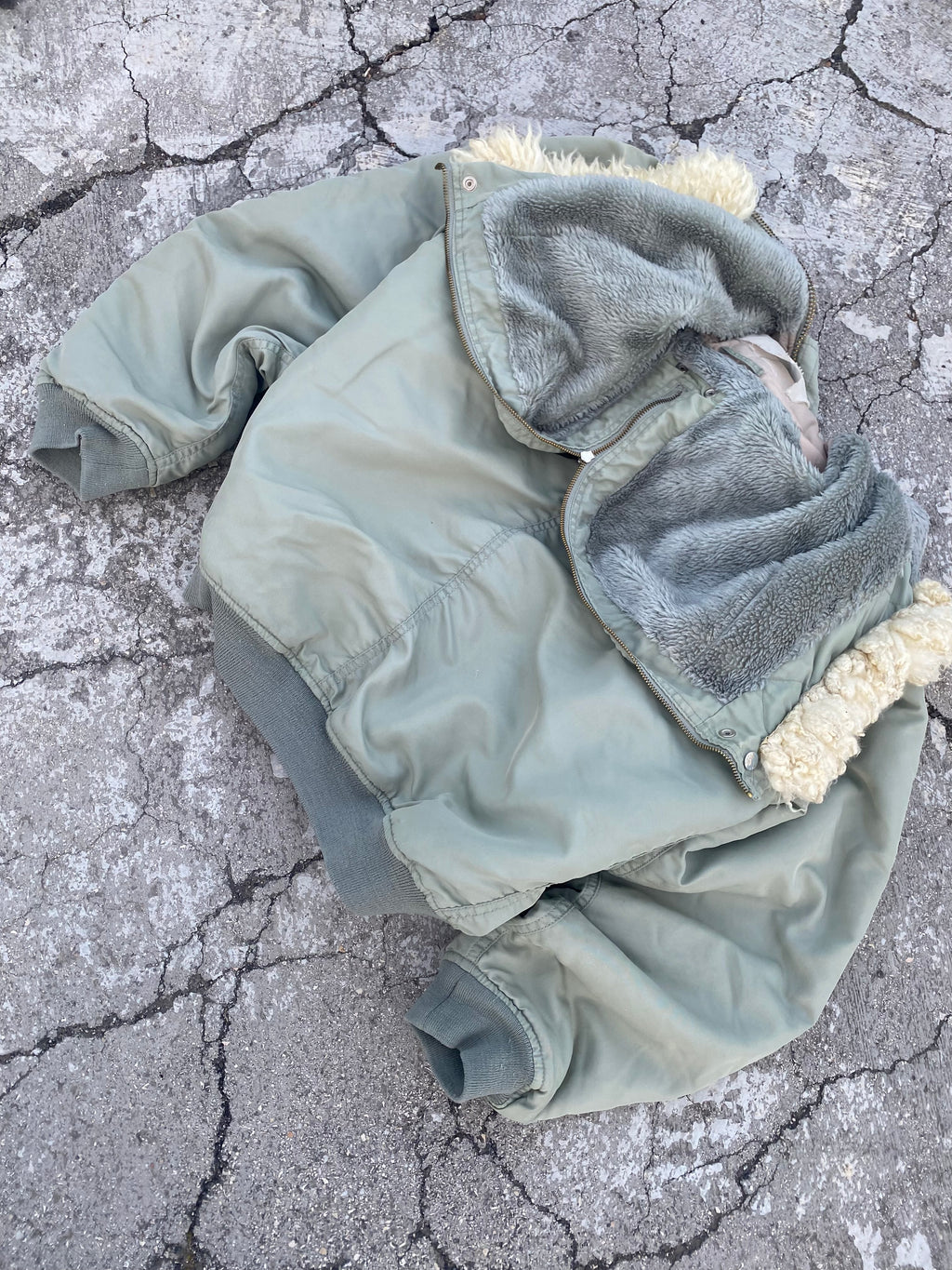 1990’S FUR N-2B INSPO FADED BB JACKET (L-XL)