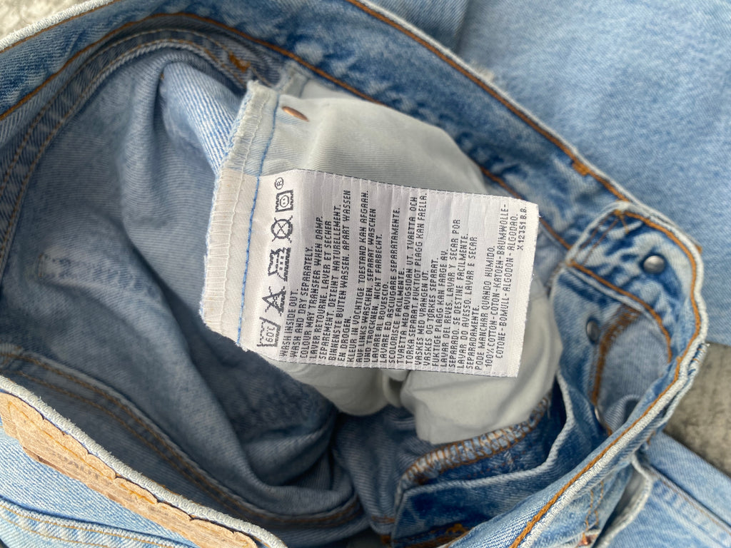 1990’S LEVI’S ORANGE TAB 614 (W30)