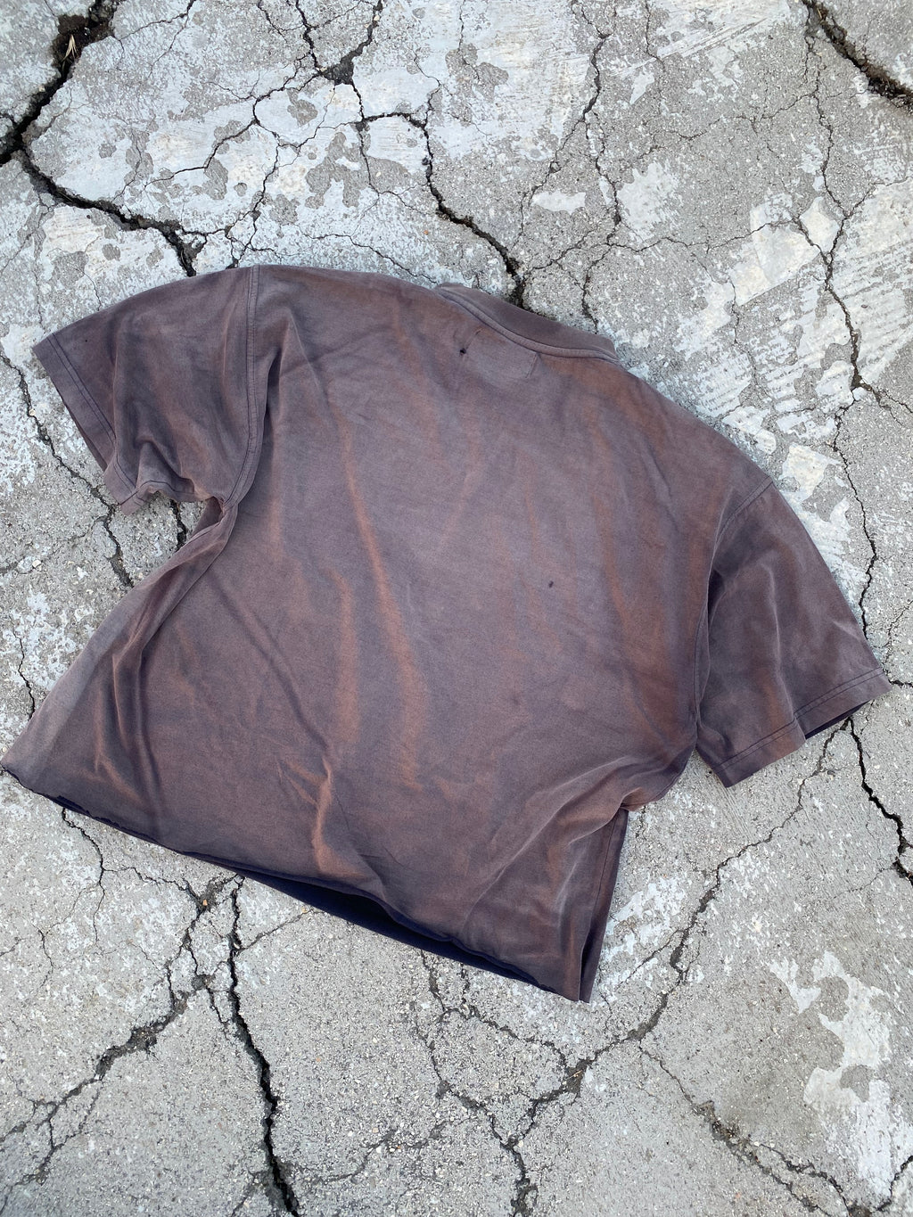 2000’S SUN FADE-DISTRESSED BLANK TEE (XL)