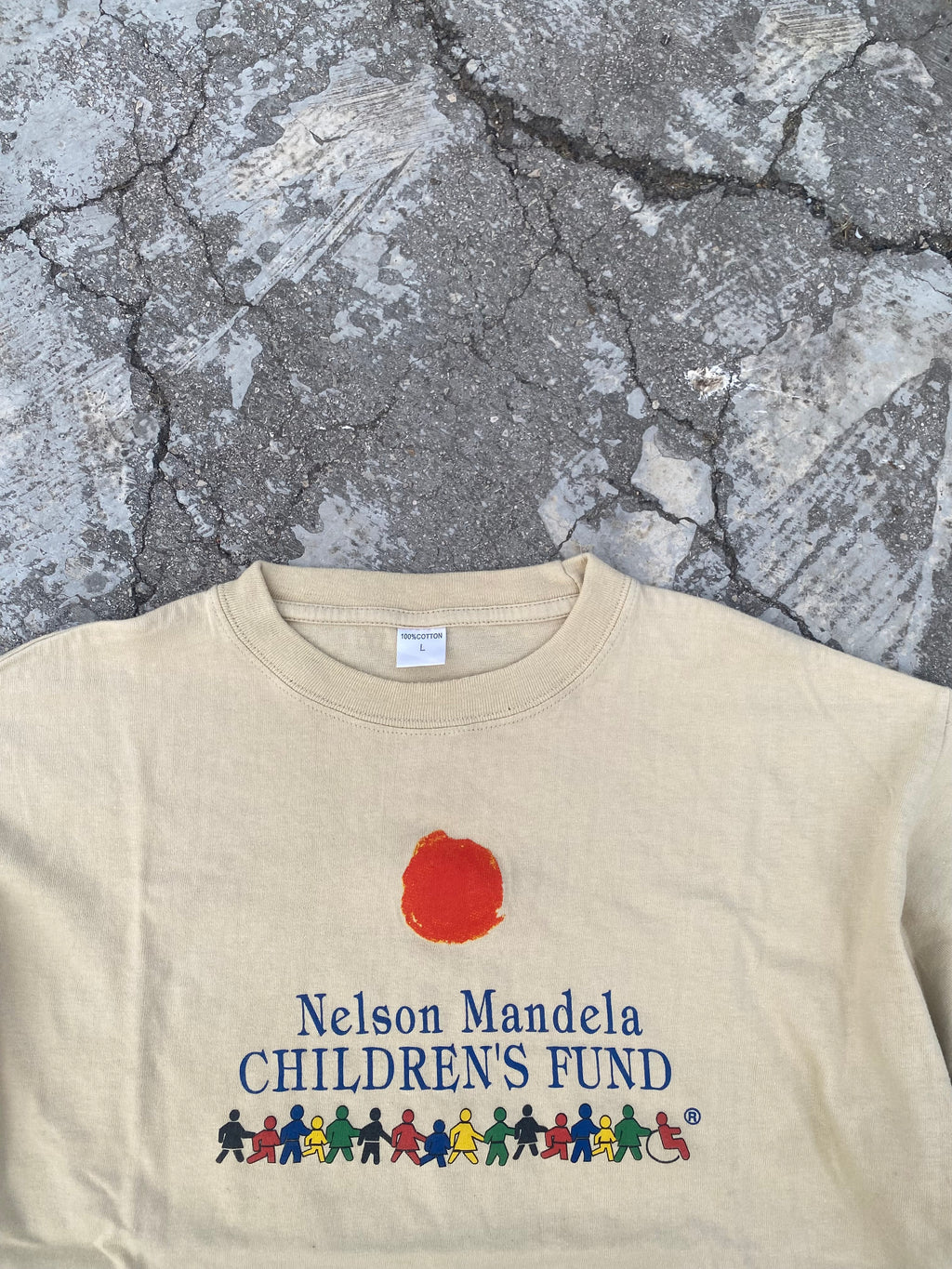 2000’S NELSON MANDELA CHILDREN FUND MERCH TEE (M-L)