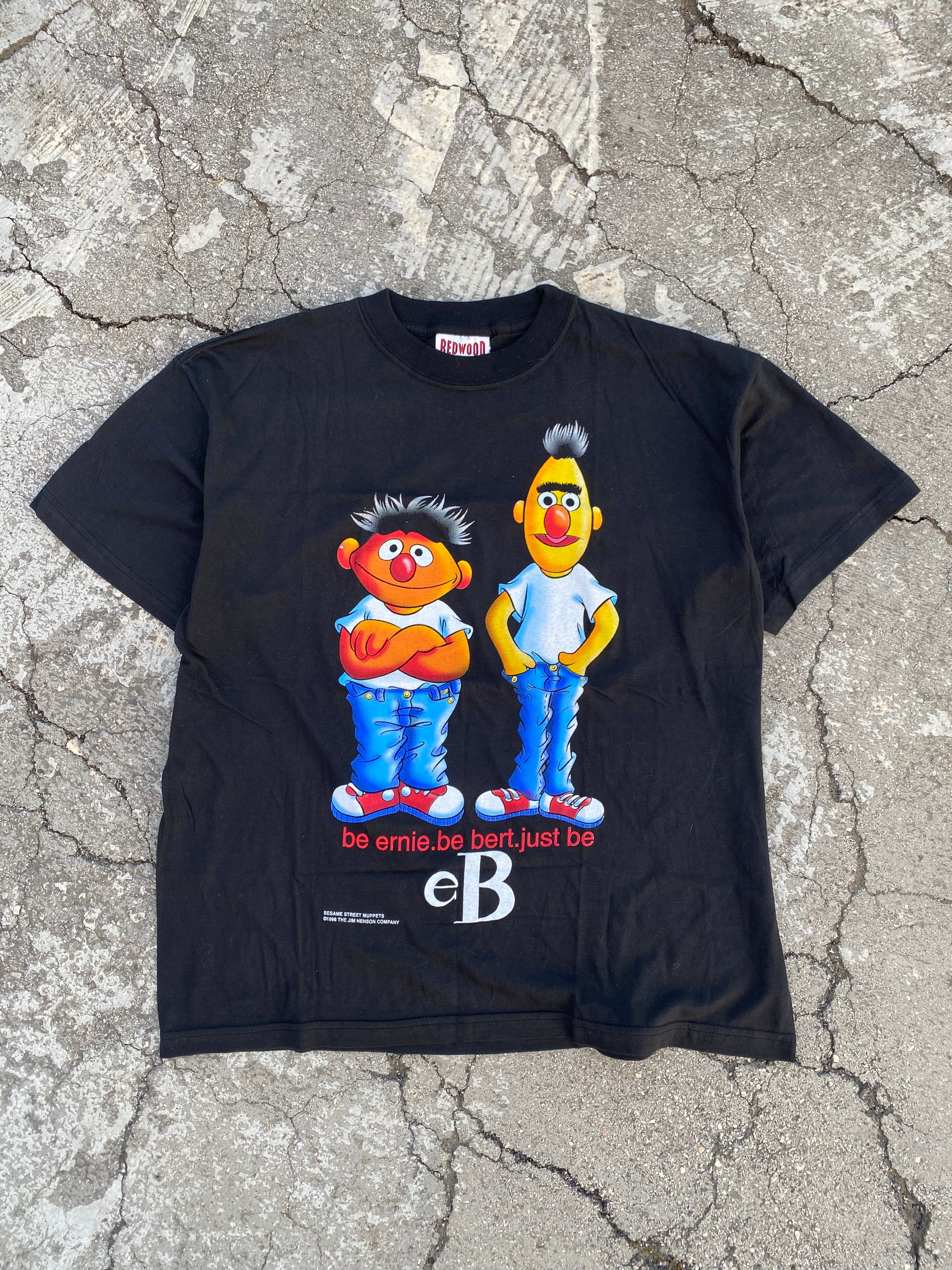 1990’S MUPPETS BLACK TEE  (M)