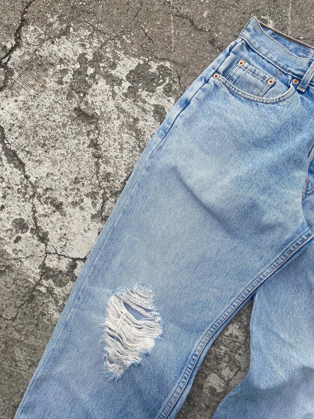 1990’S LEVI’S ORANGE TAB 614 (W30)