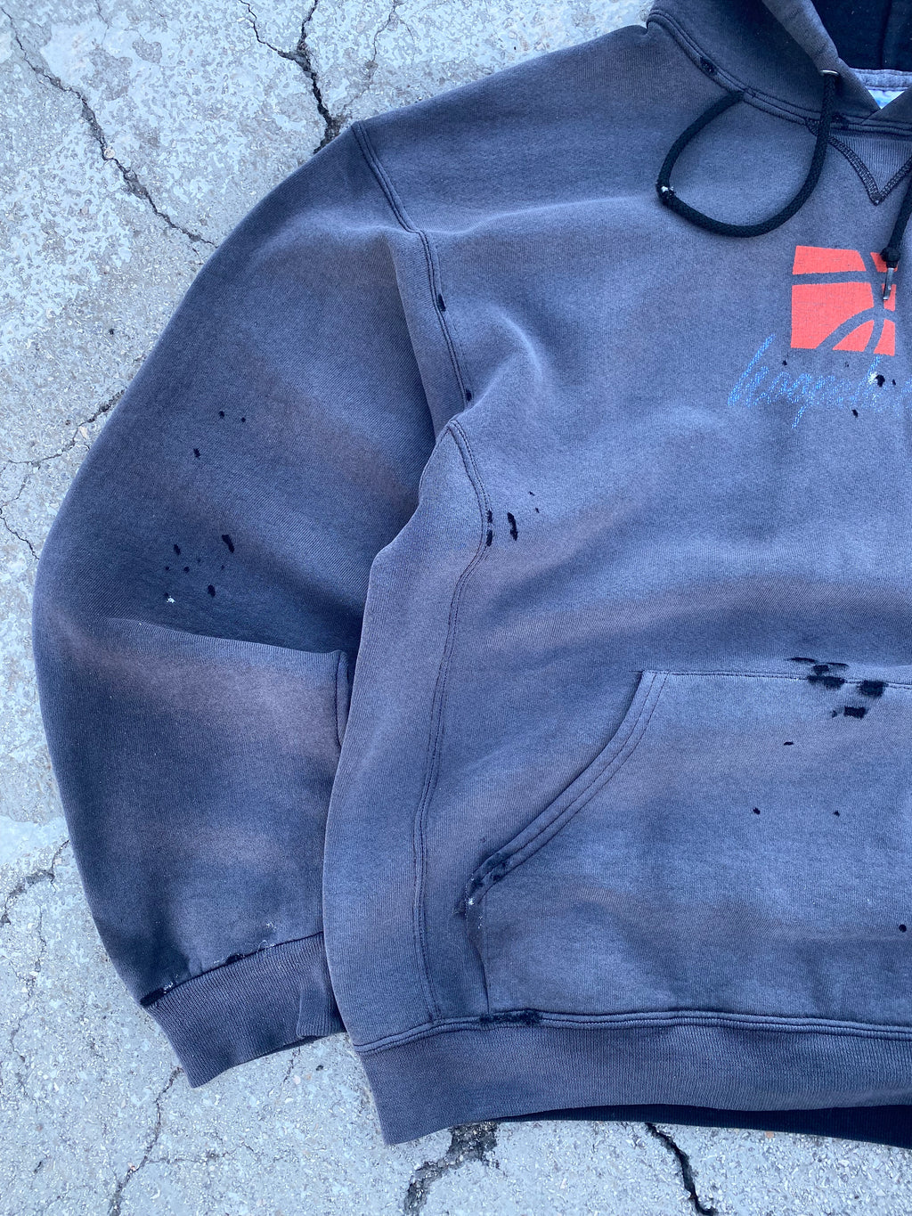 2000’S SUN FADE RUSSELL ATHLETIC 🏀 HOODIE (L)