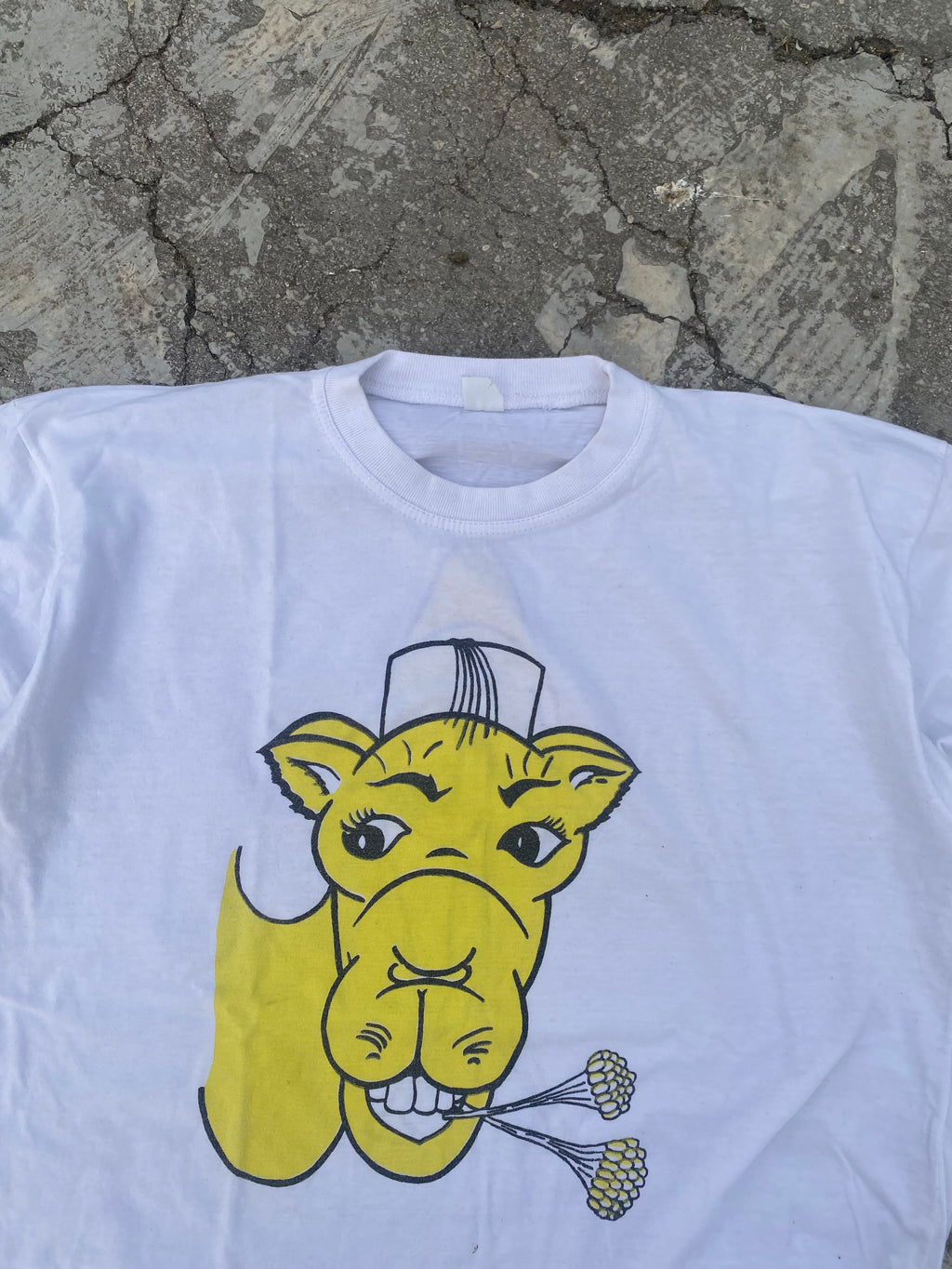 2000’S CAMEL’S BUTT TEE (XL)