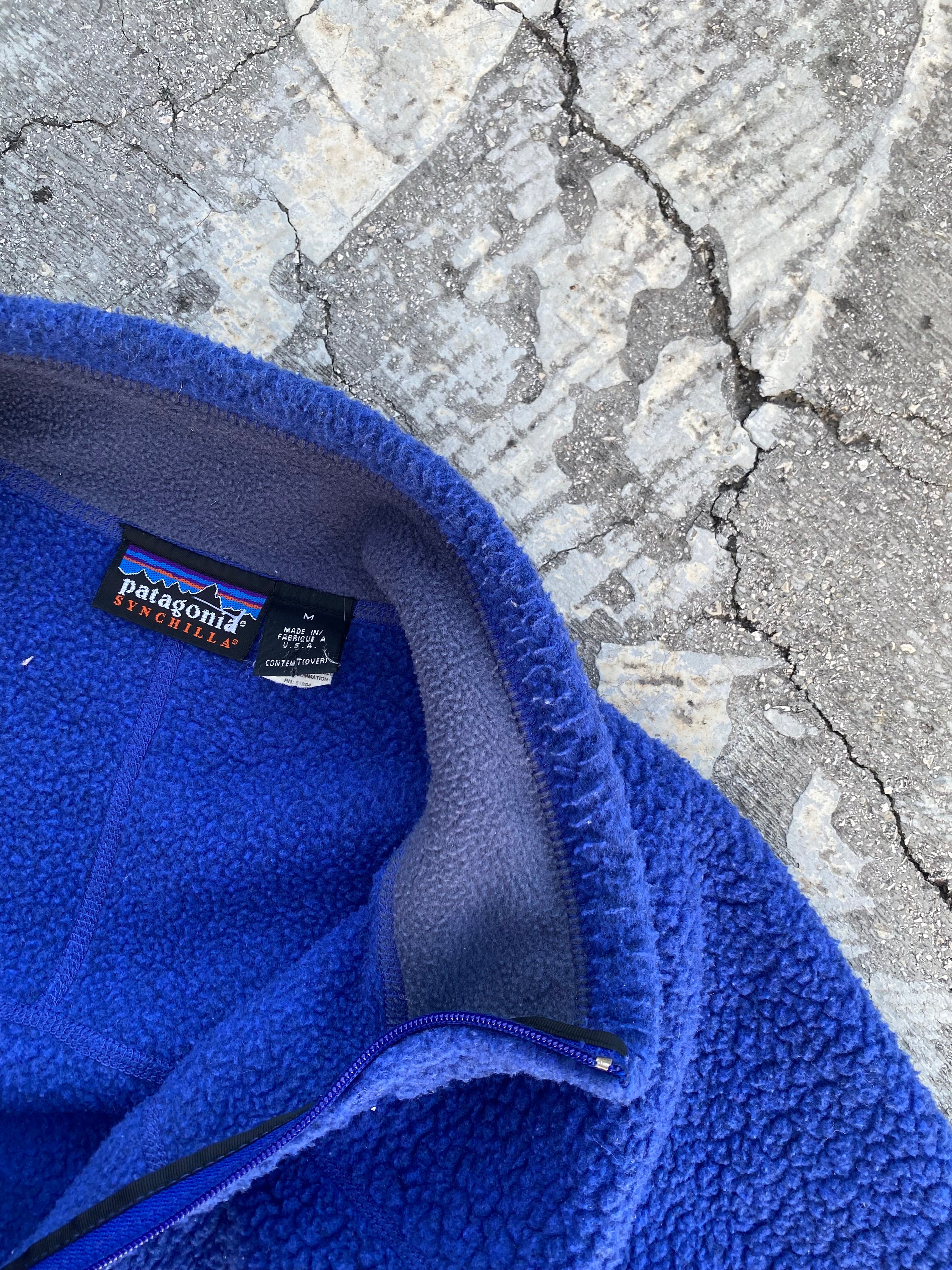 1990’S PATAGONIA SYNCHILLA FLEECE JACKET (M-L)