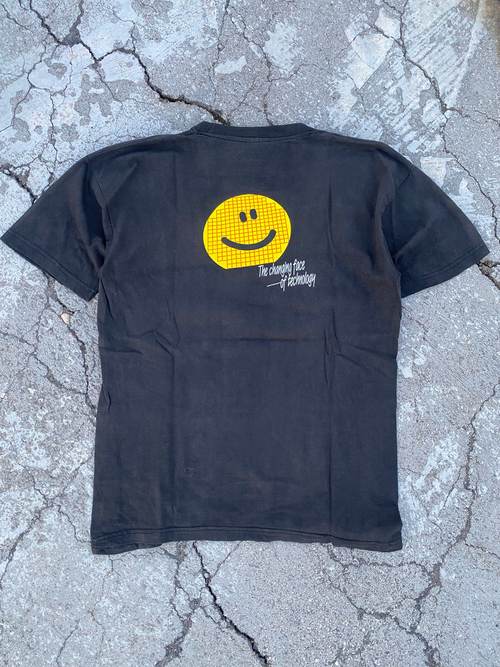 2000’S SIEMENS SMILEY FADED TEE (M)