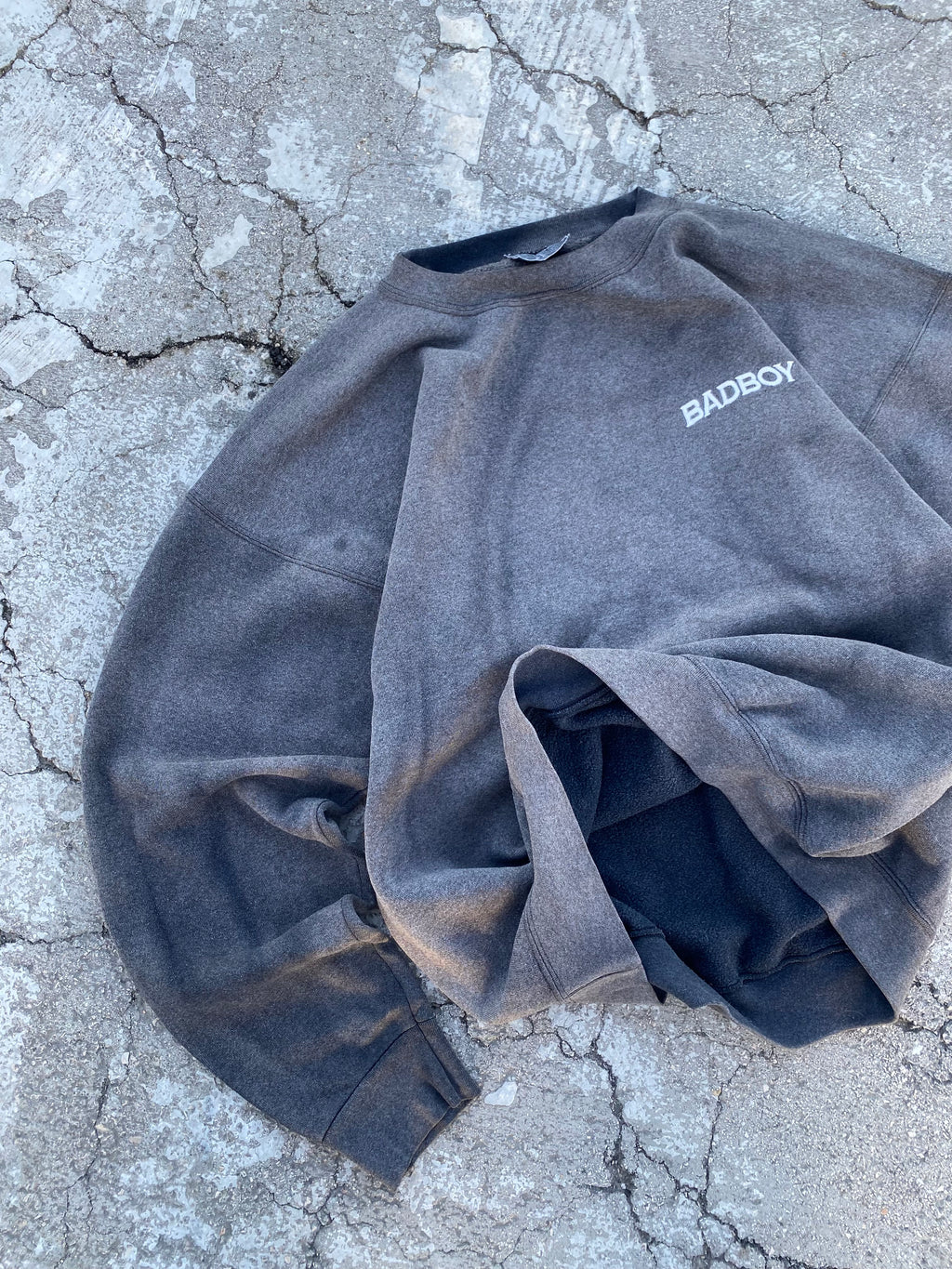 1990’S SUN FADE “BADBOY” CREWNECK (XL)