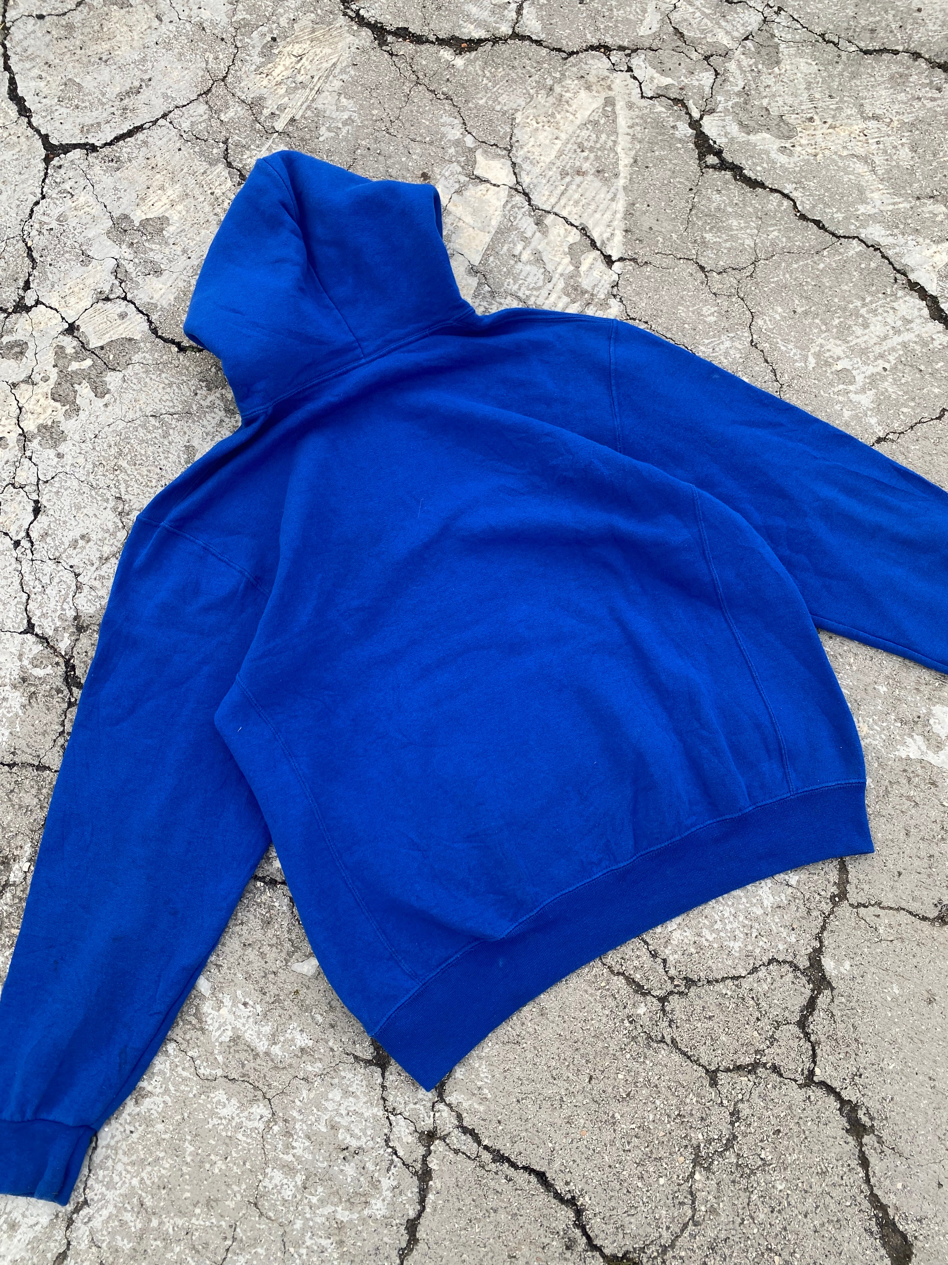 2000’S RUSSELL ATHLETIC BLUE BLANK HOODIE (M)