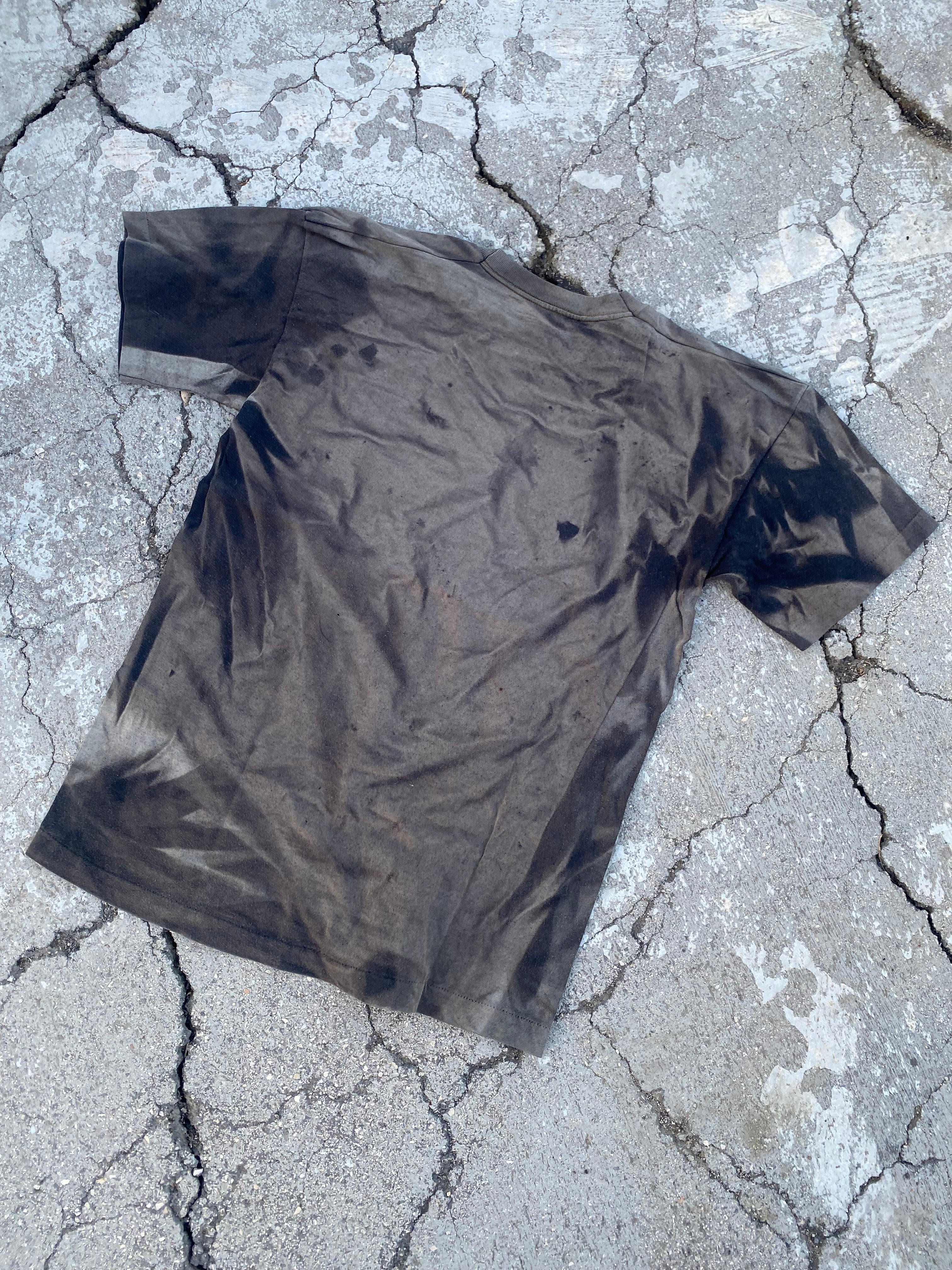 1990’S TRASHED HARD ROCK SINGLE STITCH TEE (XL)