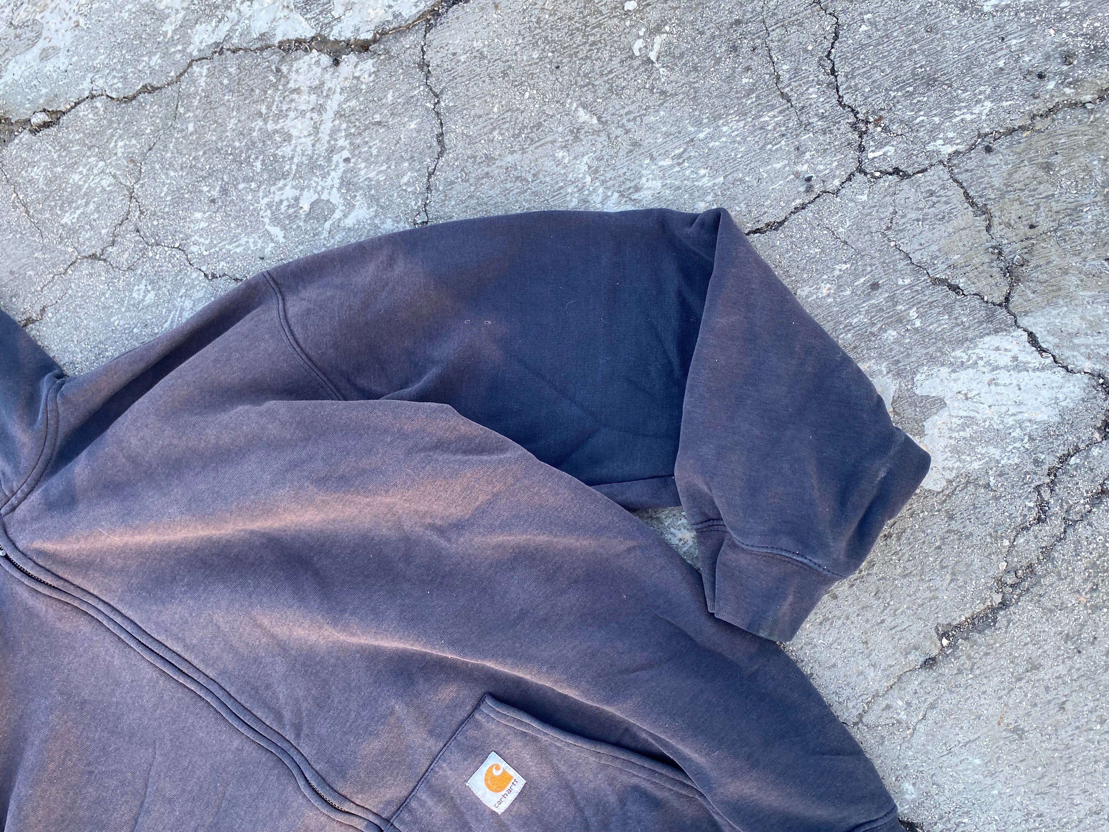 2000’S SUN FADE CARHARTT DISTRESSED ZIP HOODIE (XL)