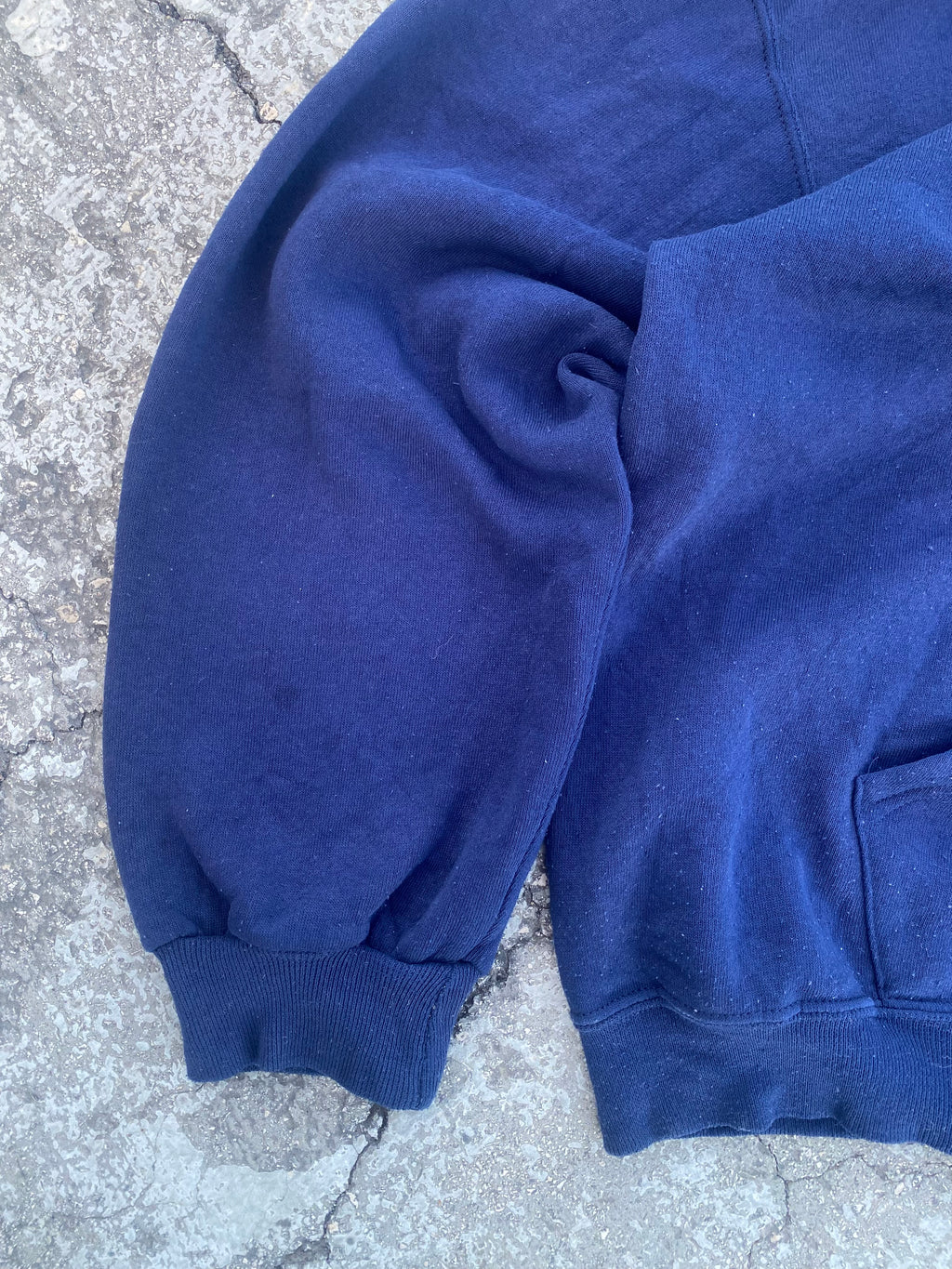 2000’S RUSSELL ATHLETIC BLUE ZIP UP HOODIE (L)