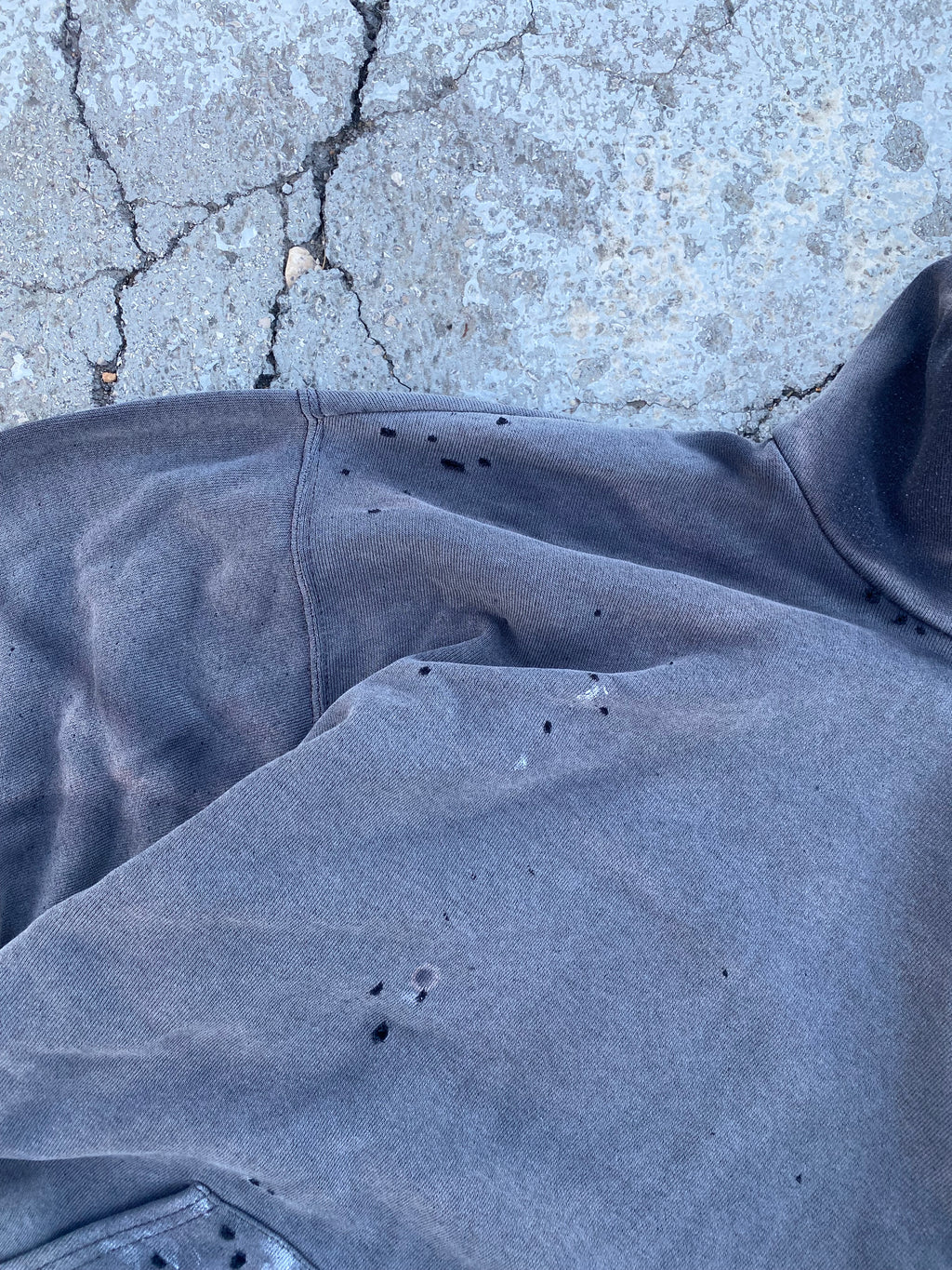 2000’S SUN FADE BLACK HOODIE (XL)