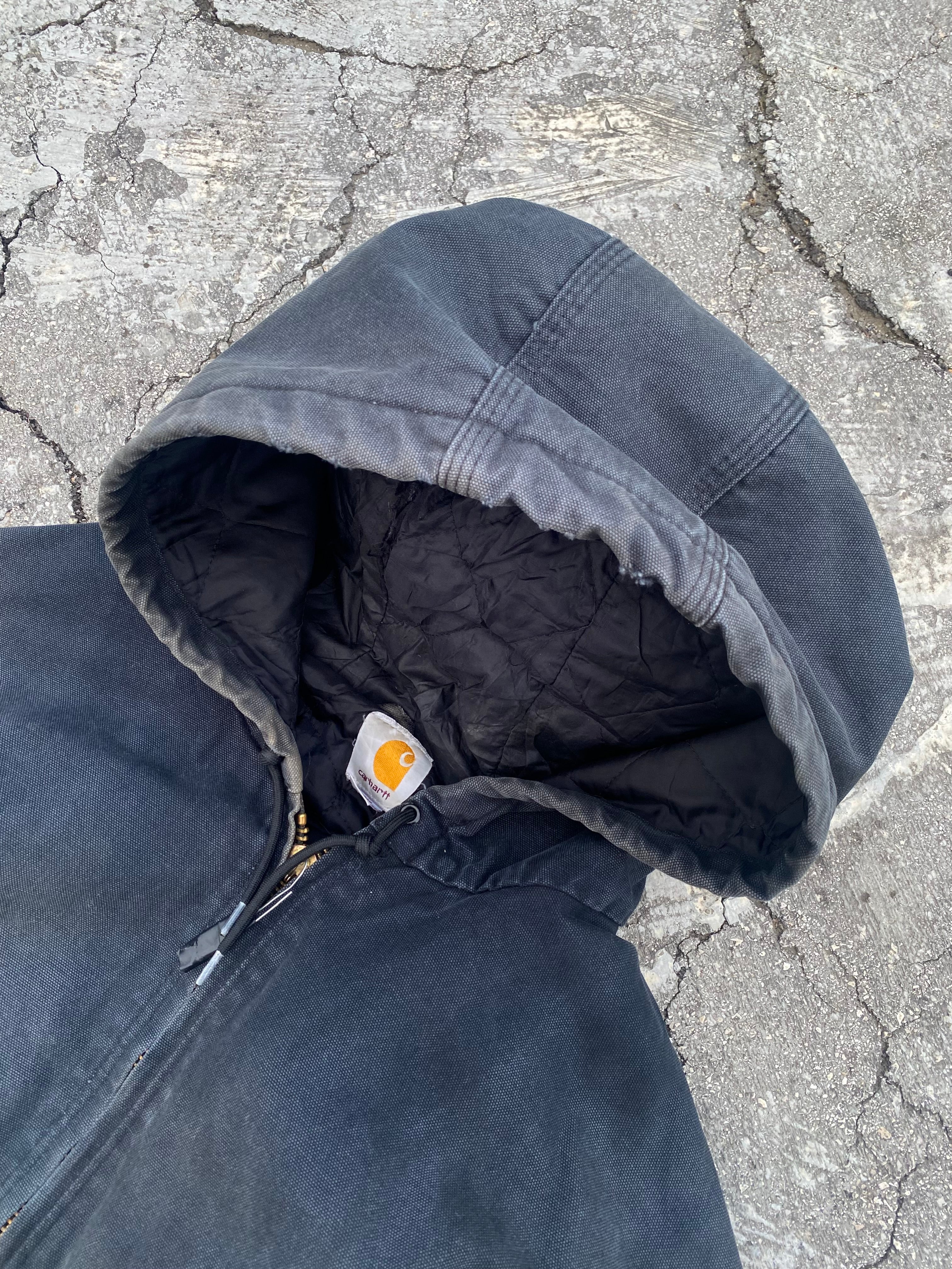 2000’S CARHARTT DESTROYED FADED ACTIVE JACKET (XXL)