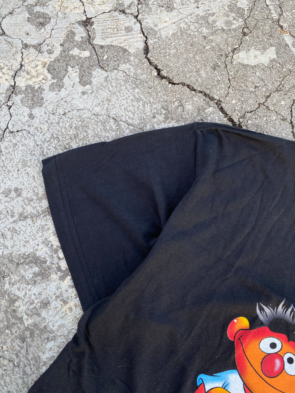 1990’S MUPPETS BLACK TEE  (M)