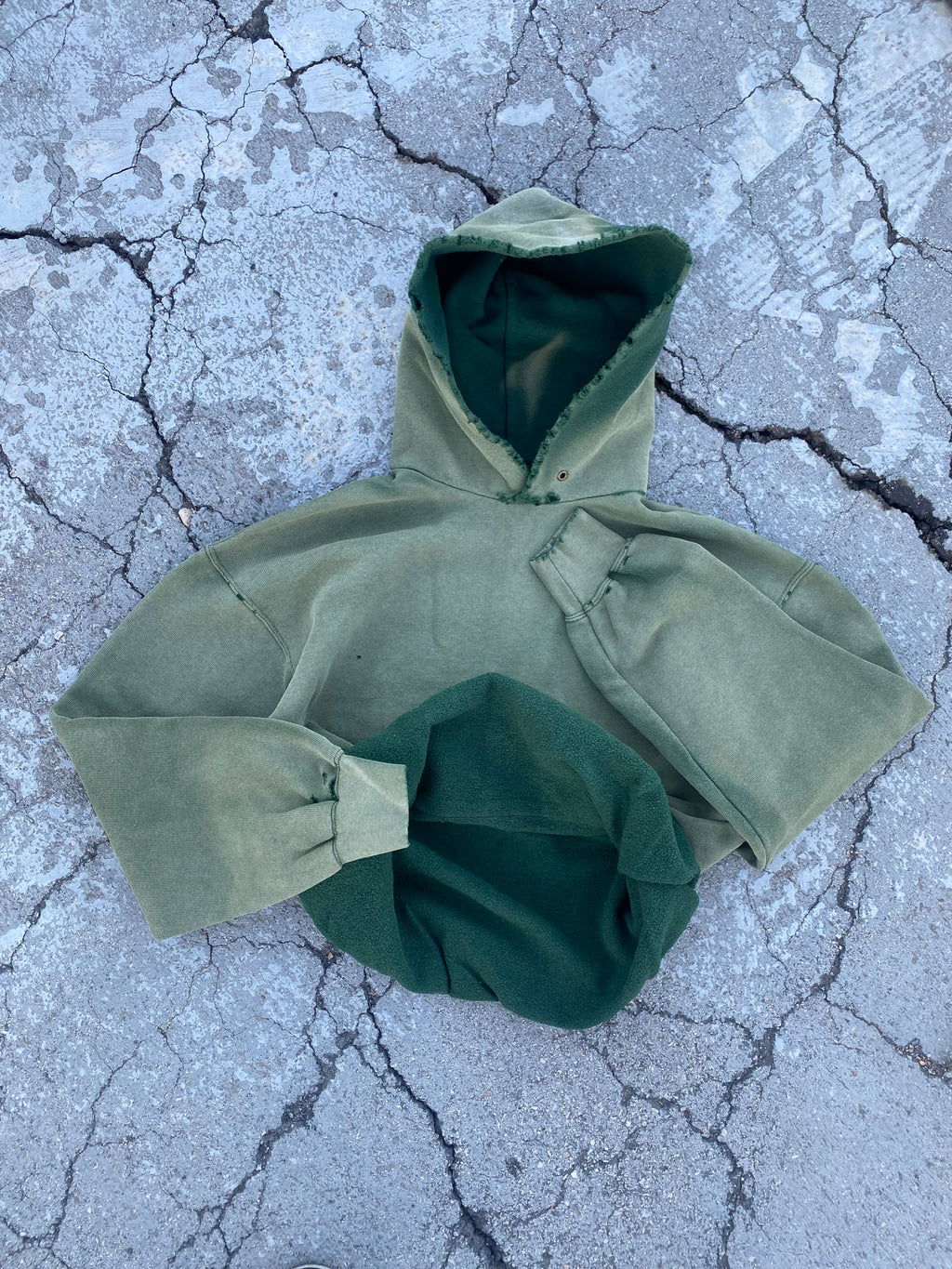 2000’S SUN FADE BLANK GREEN HOODIE (M)