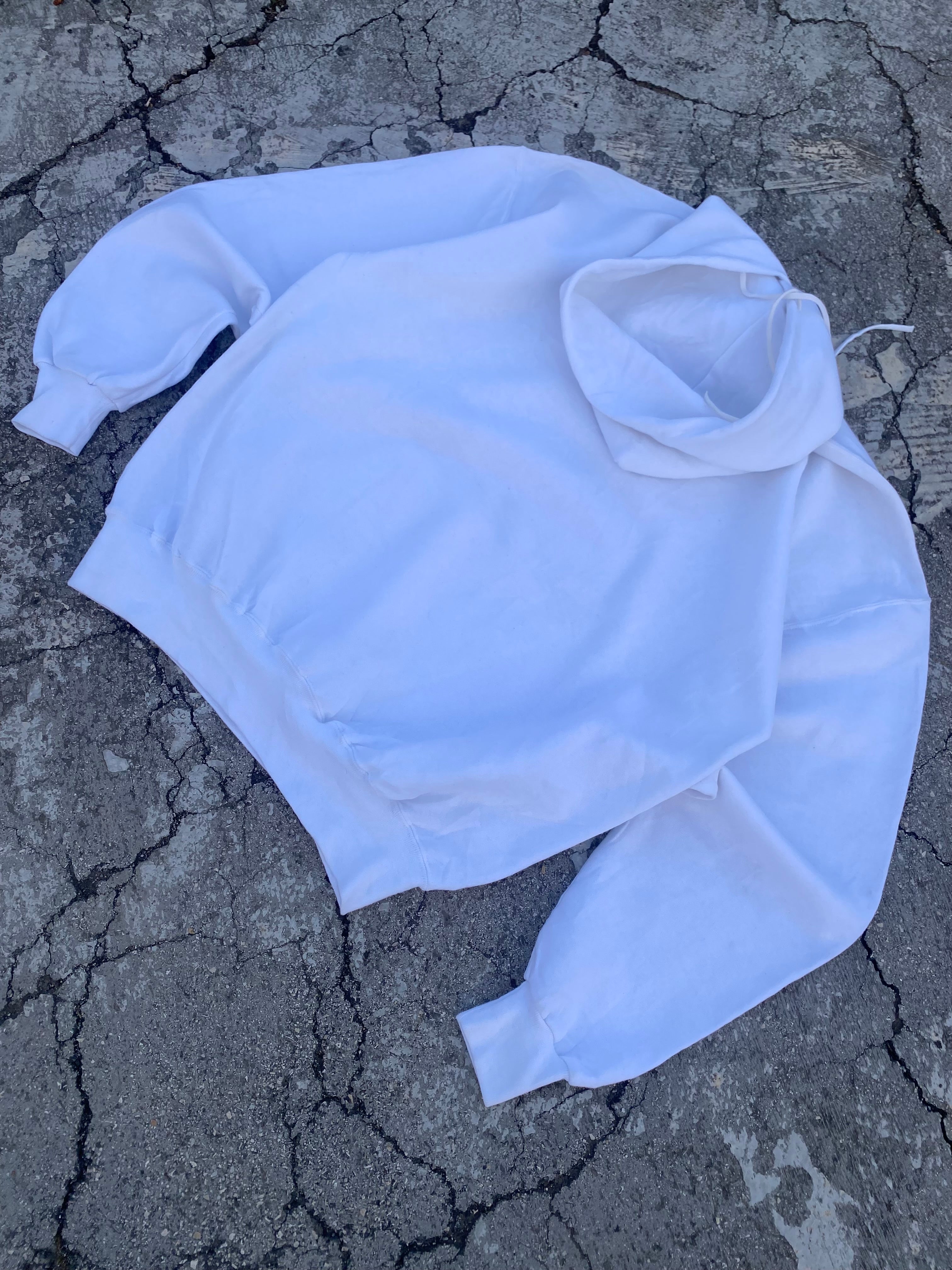2000’S RUSSELL ATHLETIC BLANK WHITE HOODIE (XL)