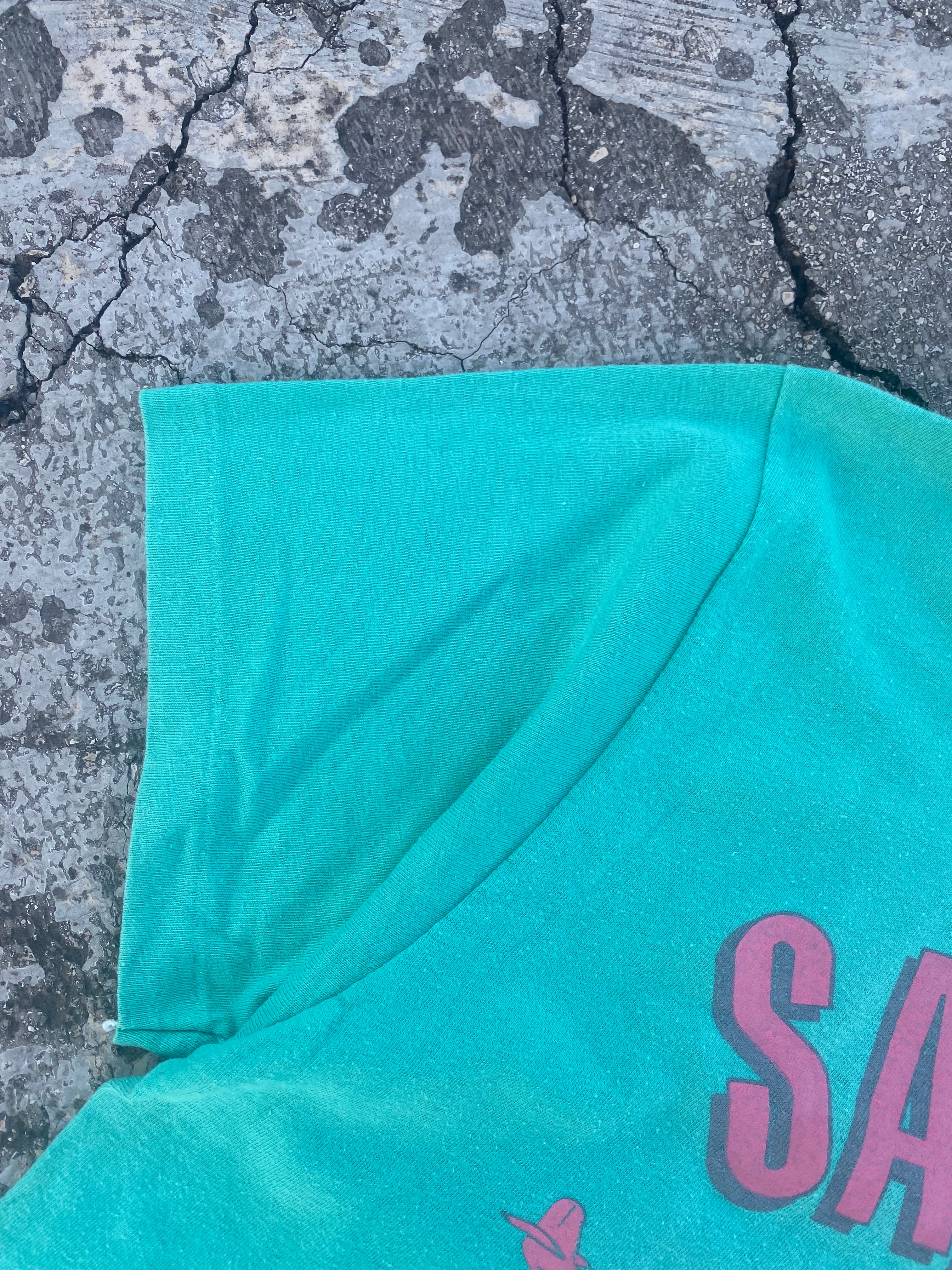 1990’S HANES CALIFORNIA SINGLE STITCH TEE (S-M)