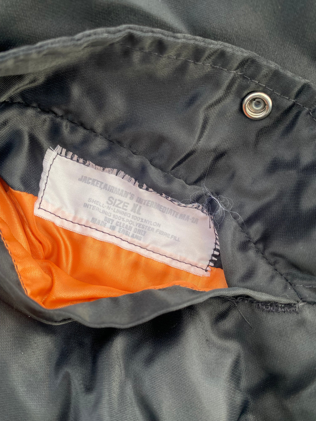 1990’S SHINY BLACK JACKET (XL)