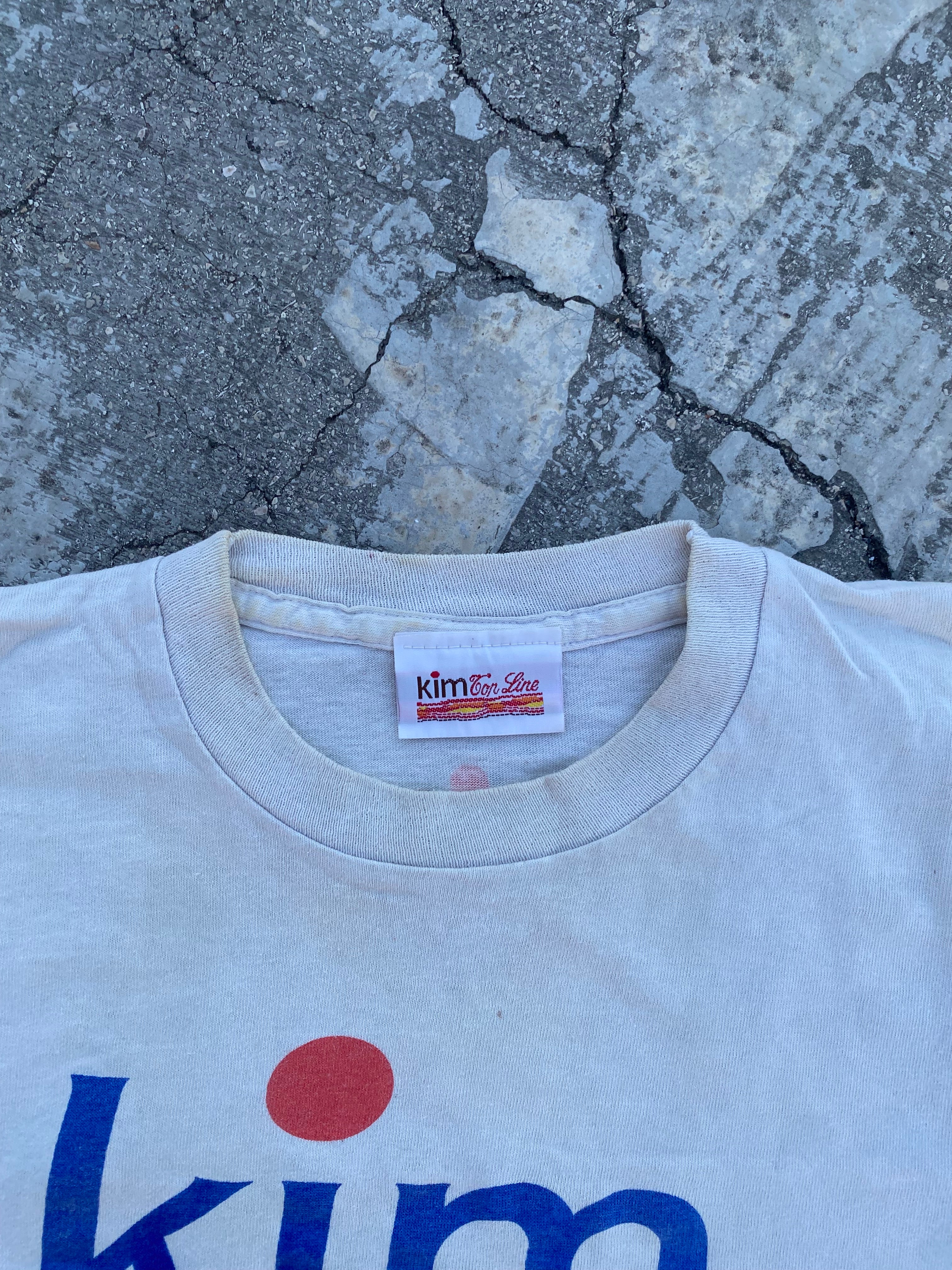 1990’S SINGLE STITCH KIM CIGARETTE DIRTY WHITE TEE (XL)