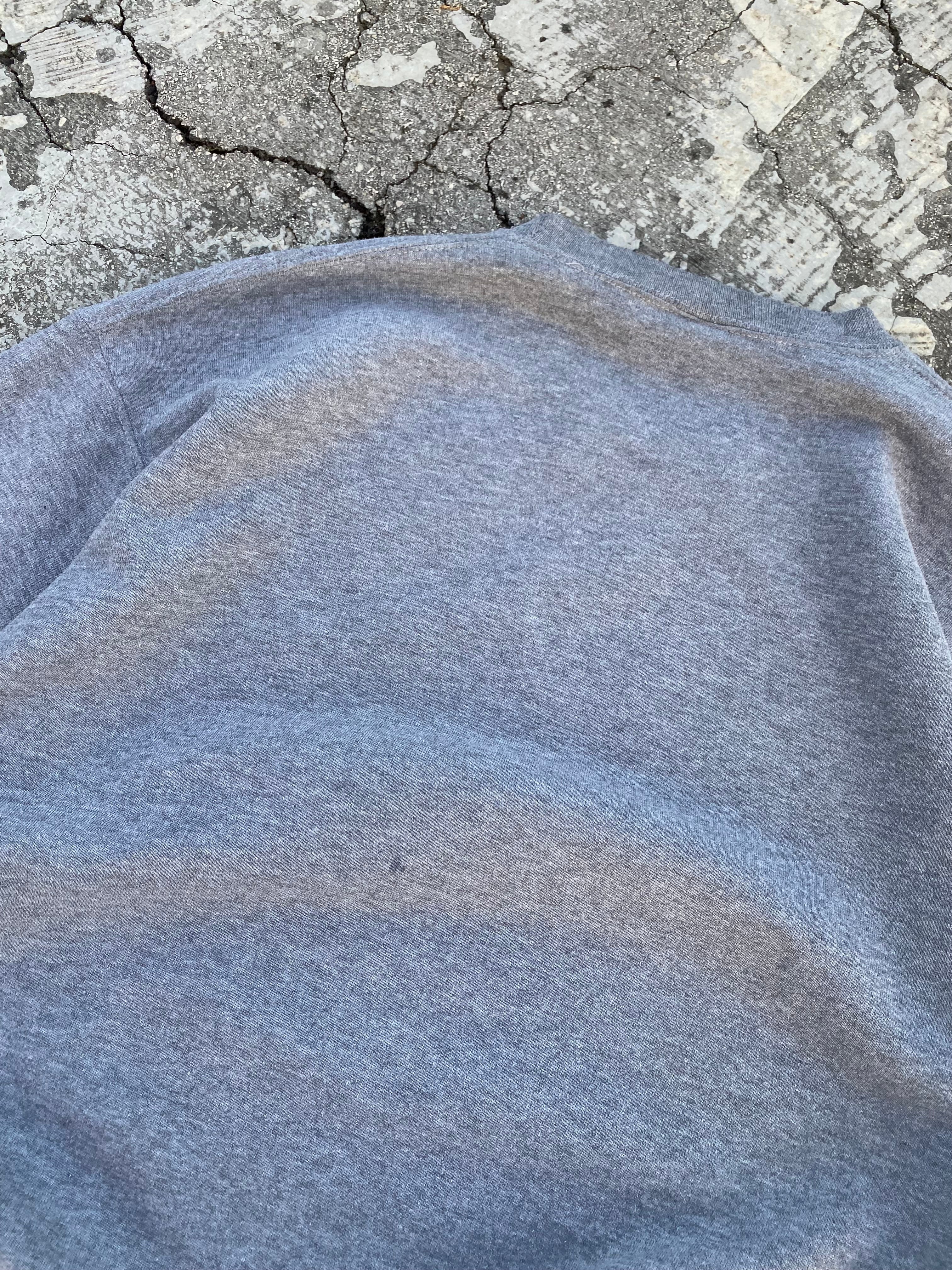 2000’S RUSSELL ATHLETIC BLANK CREWNECK (XL)