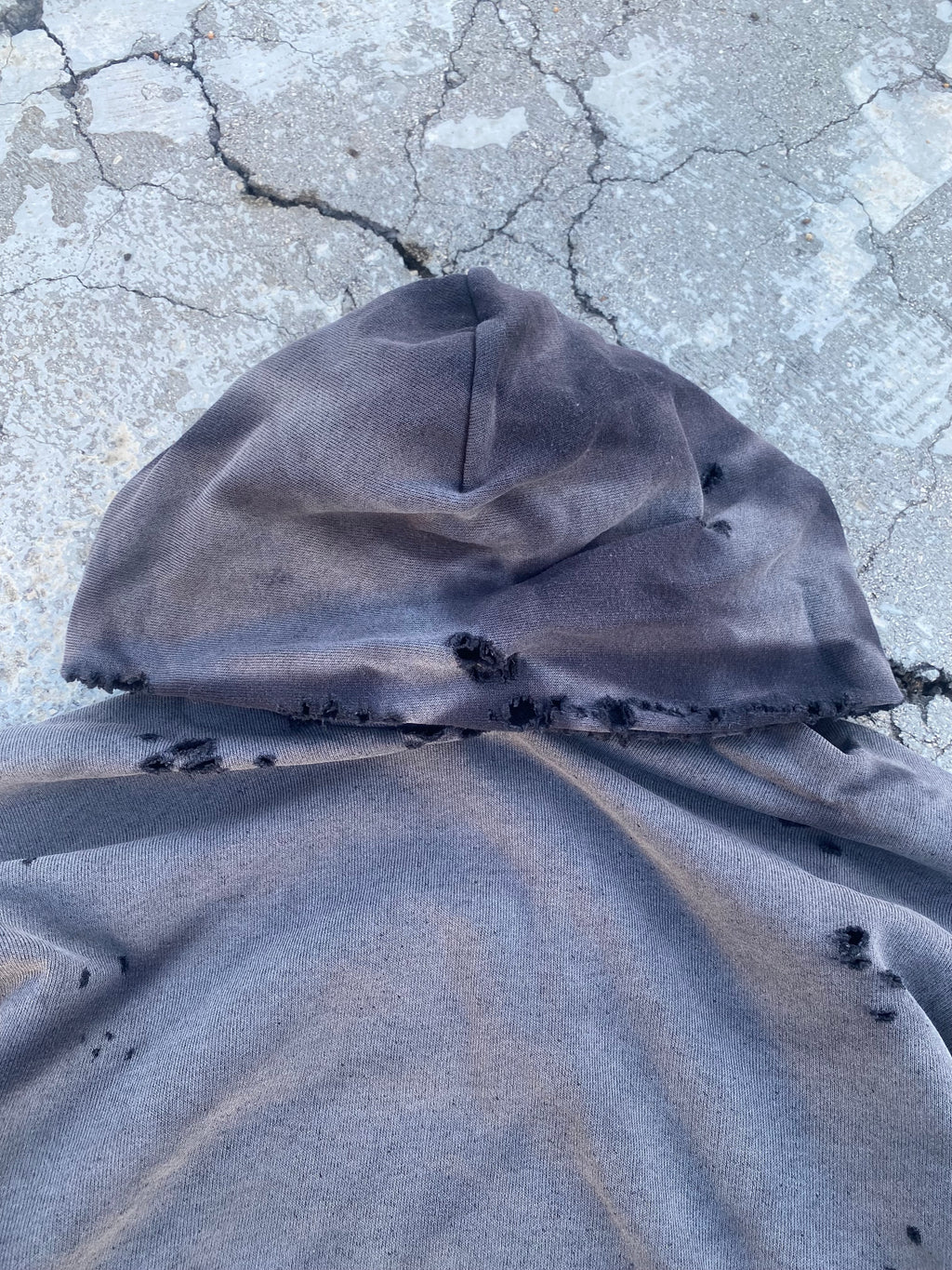 2000’S SUN FADE BLACK BLANK HOODIE (XL)