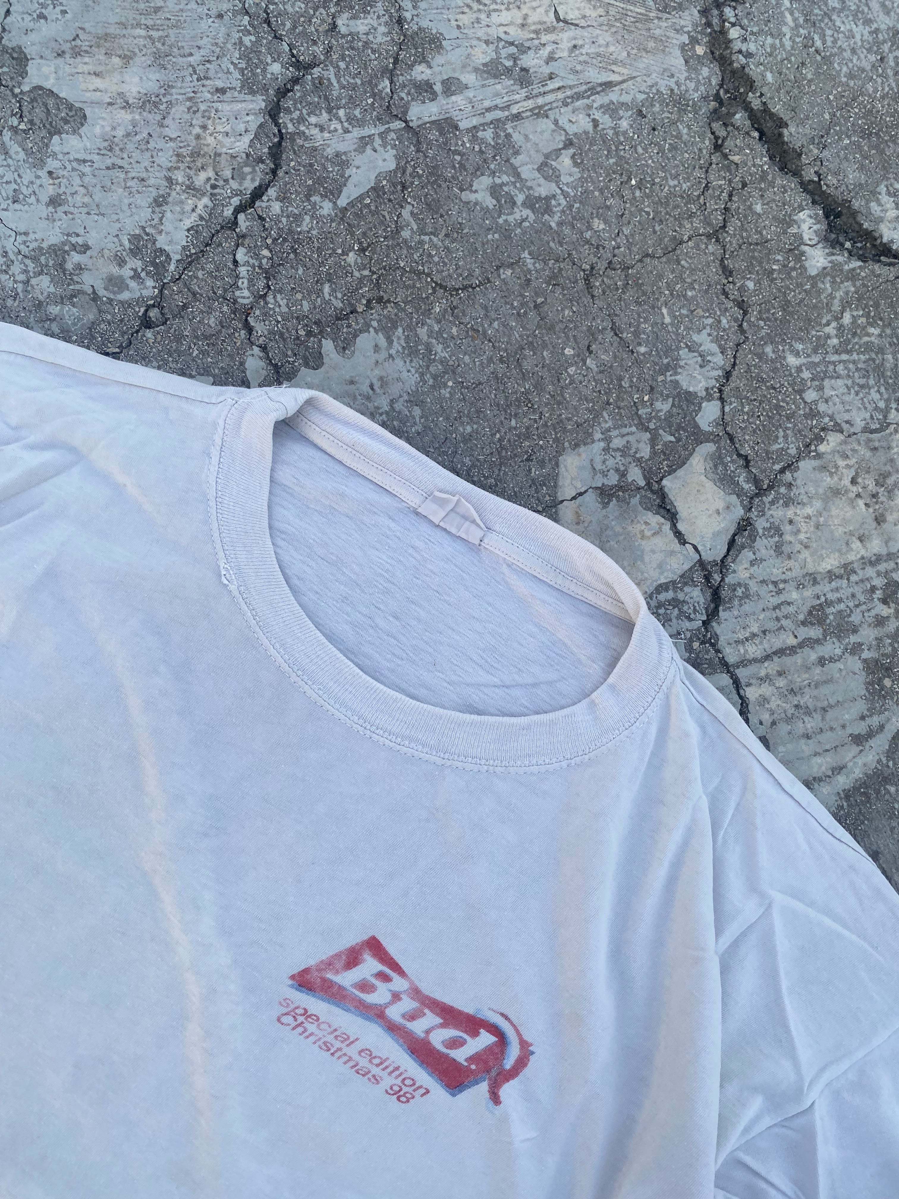 1990’S BUD BEER CHRISTMAS EDITION DIRTY WHITE TEE (XL)