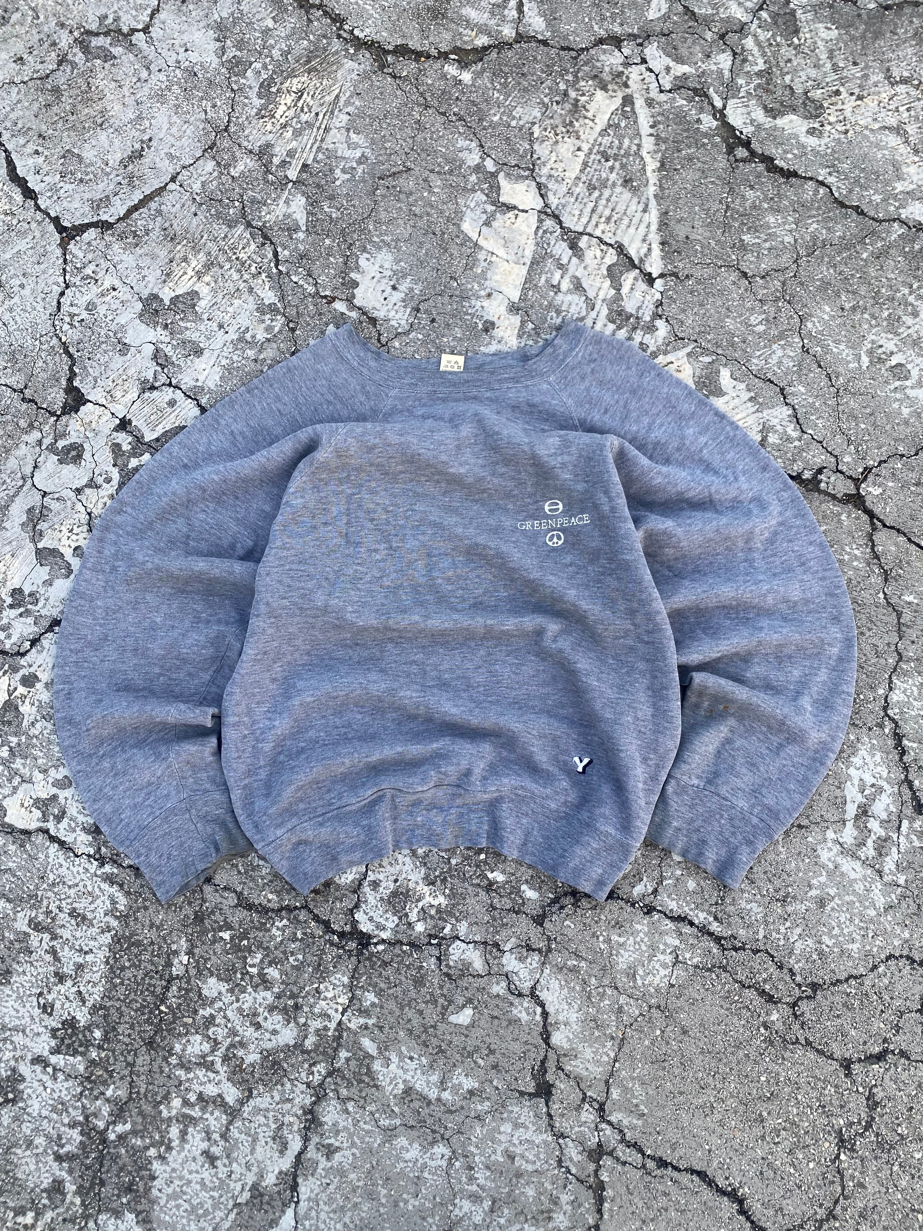 1970’S GREENPEACE Y RAGLAN CREWNECK (M-L)