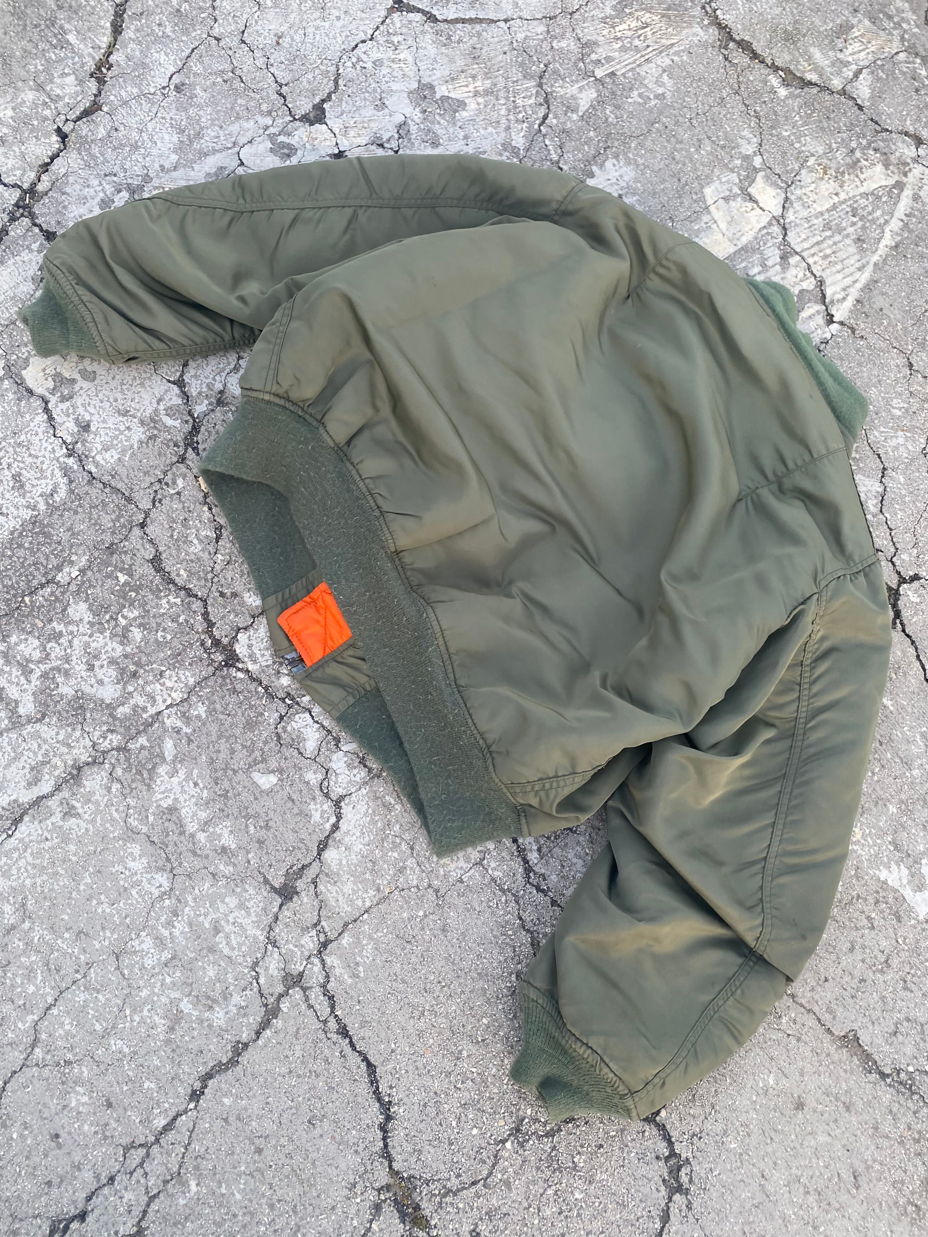 1980’S MA-1 ALPHA IN. JACKET (L-XL)