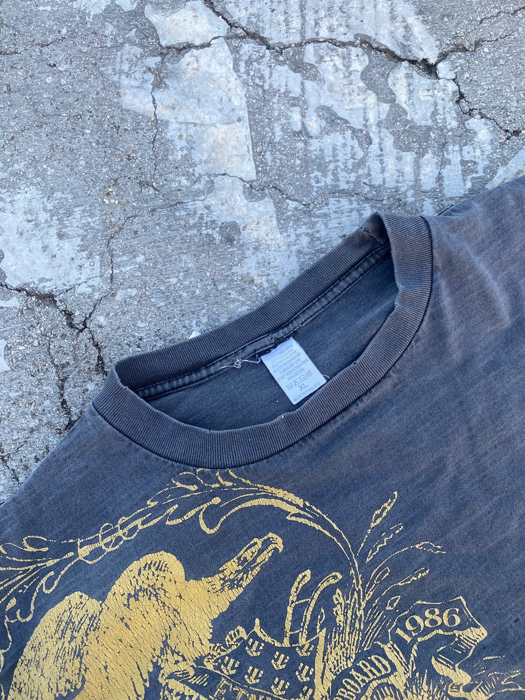 2000’S SUN FADE SK8BOARD REPAIR TEE (XL)