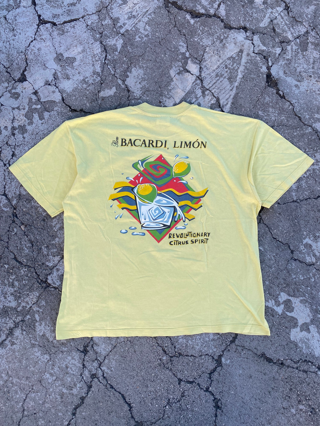 2000’S BACARDI LIMON HANES TEE (XL)