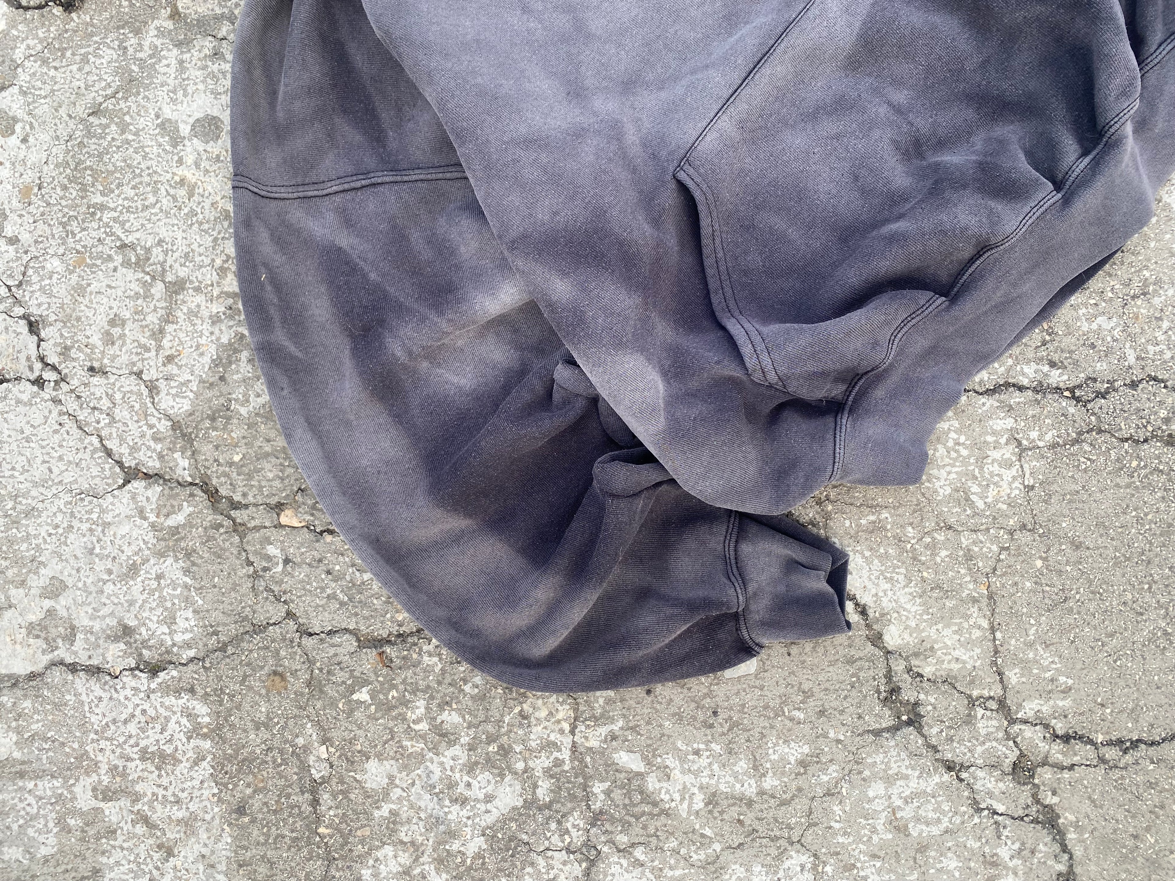 2000'S SUN FADE DESTROYED BLANK HOODIE (L)
